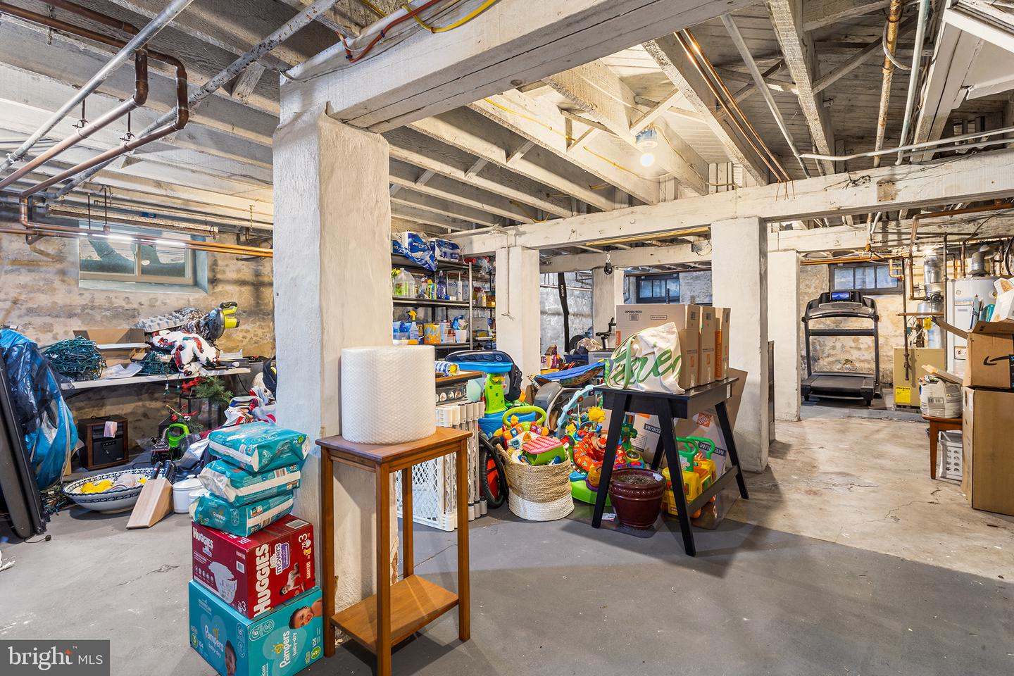 1225 Montgomery Ave