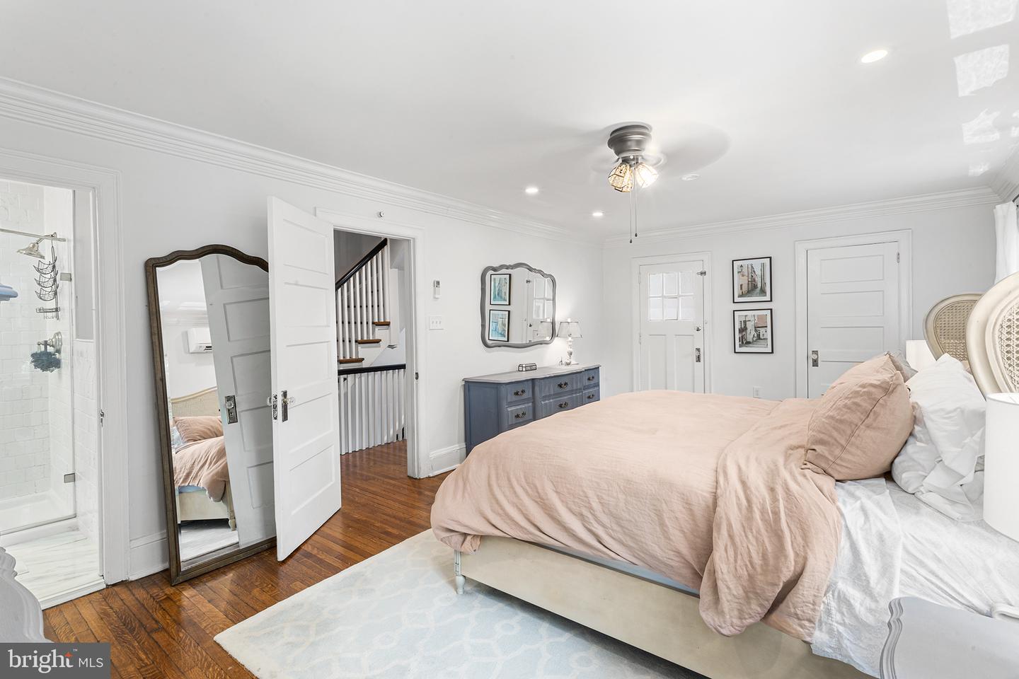 1225 Montgomery Ave