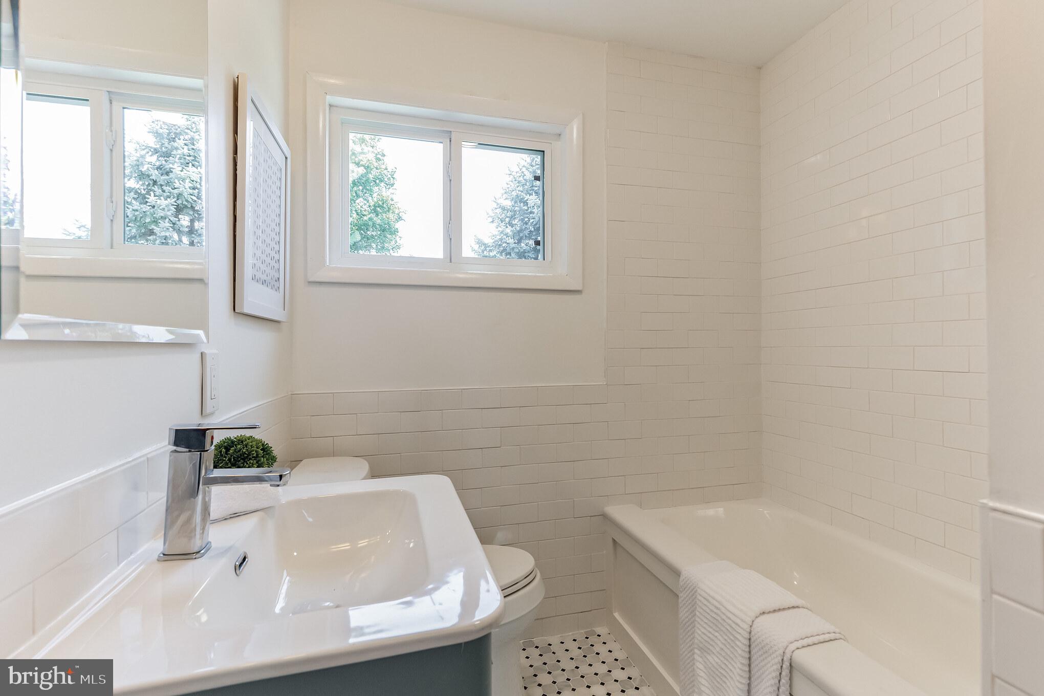 49 Northview Dr