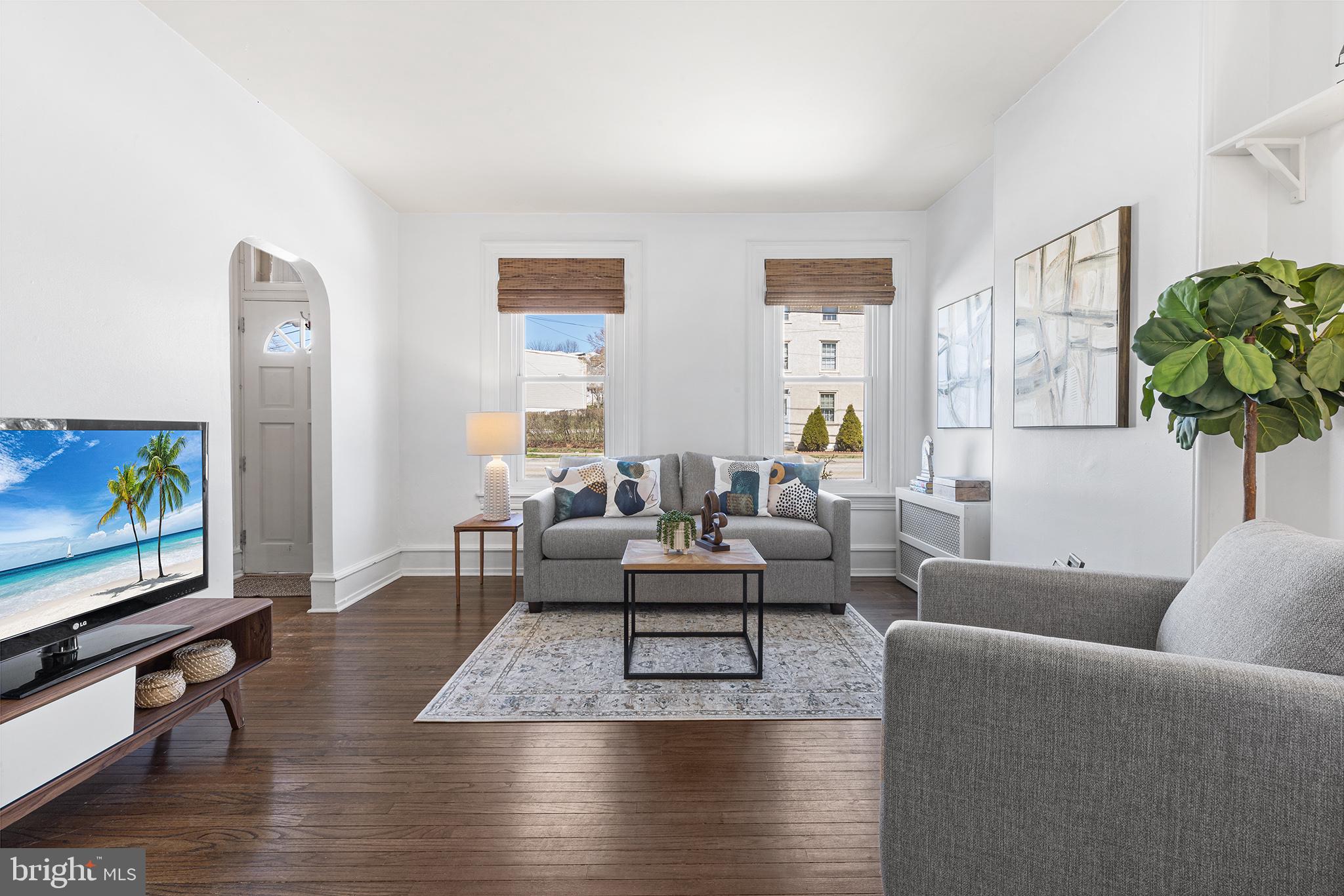 605 Spring Mill Ave
