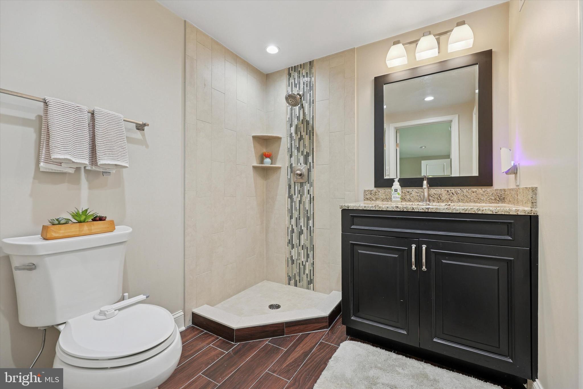 135 WOODBINE WAY