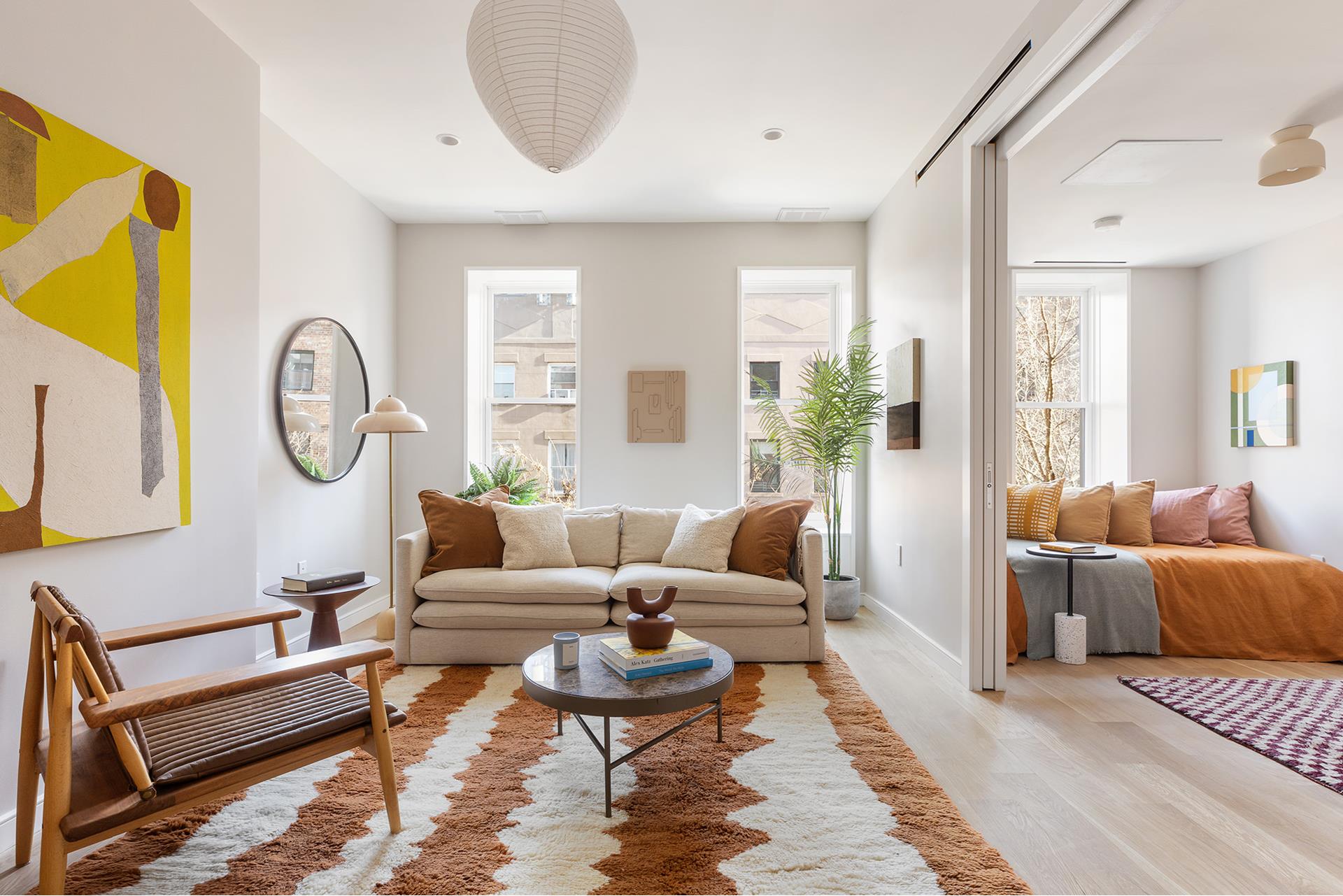 538 HENRY Street 4