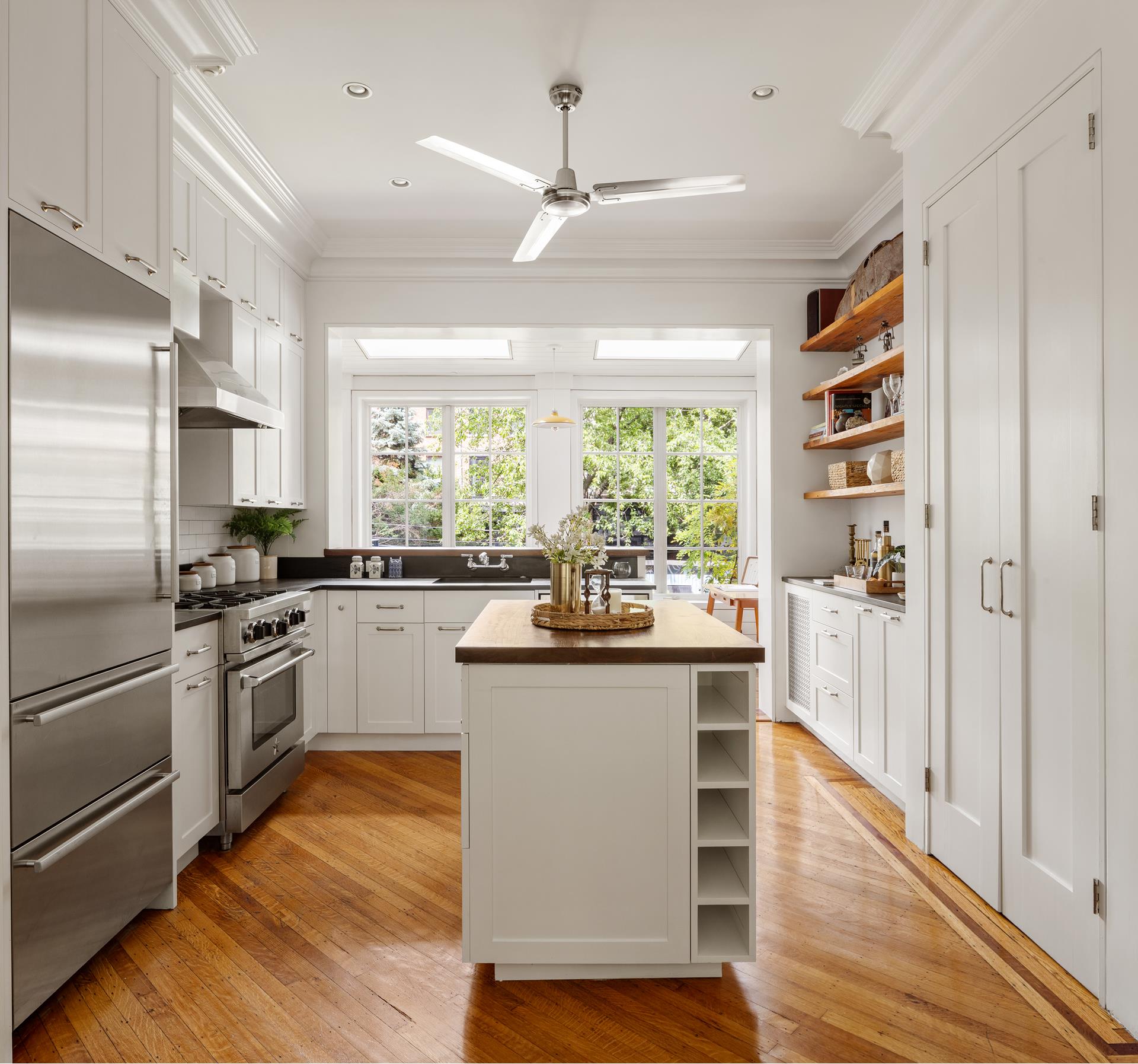 250 CUMBERLAND Street