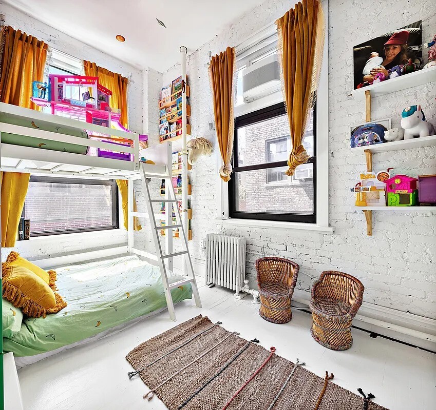 30 E 10TH Street 8S