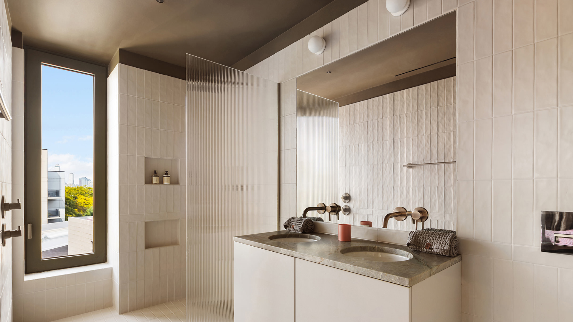 144 VANDERBILT Avenue TH2