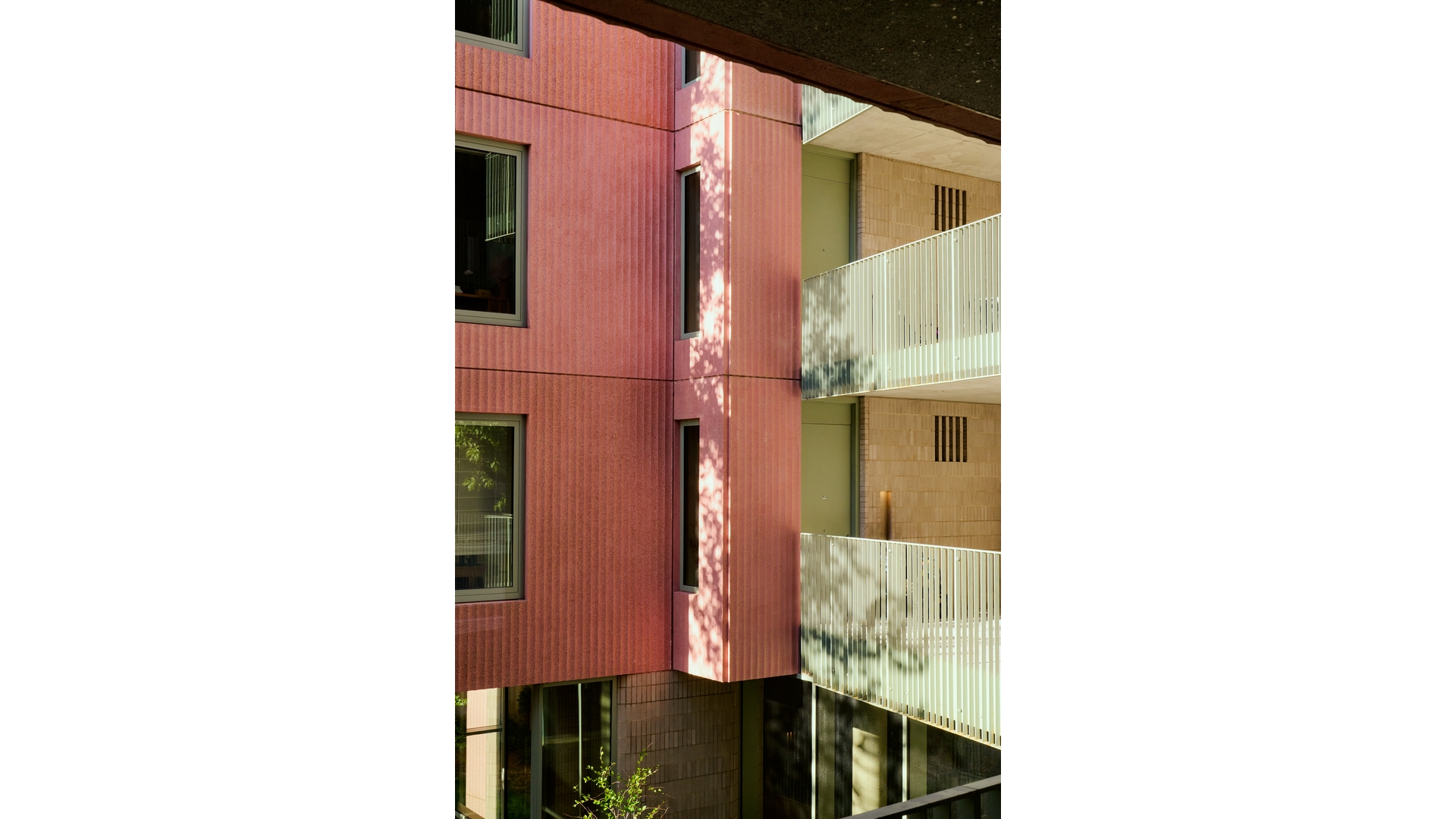 144 VANDERBILT Avenue 2B