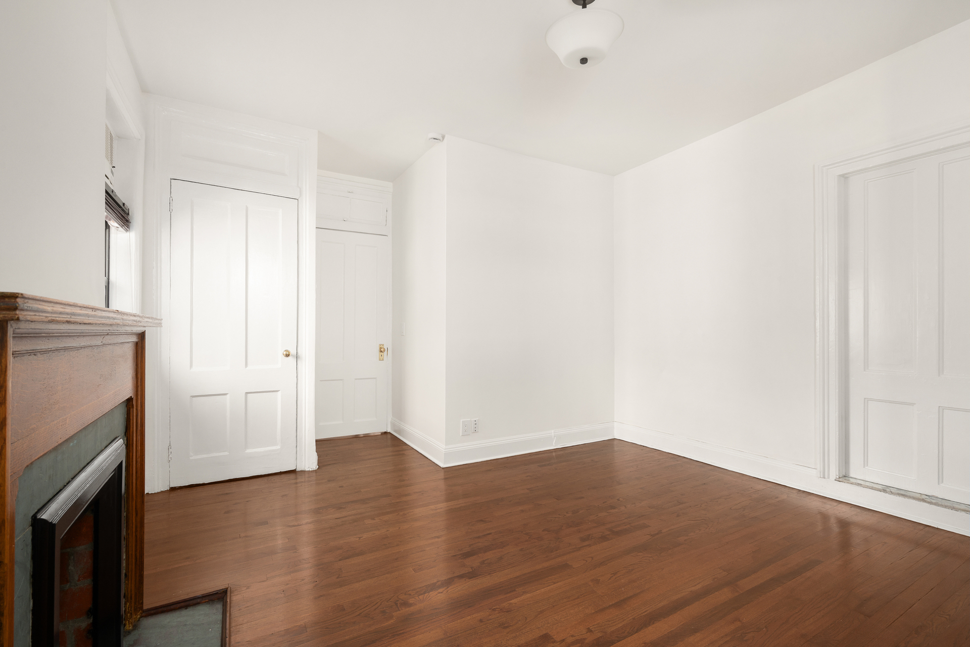 129 E 17TH Street 5