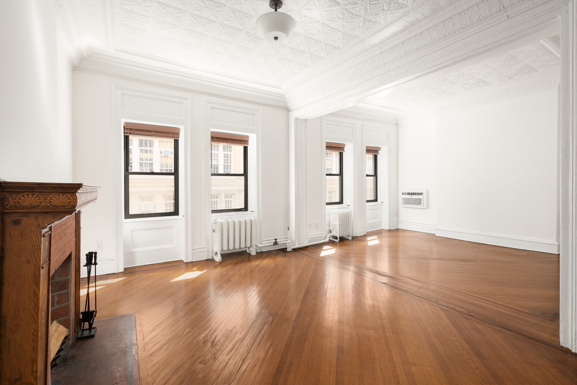 129 E 17TH Street 5