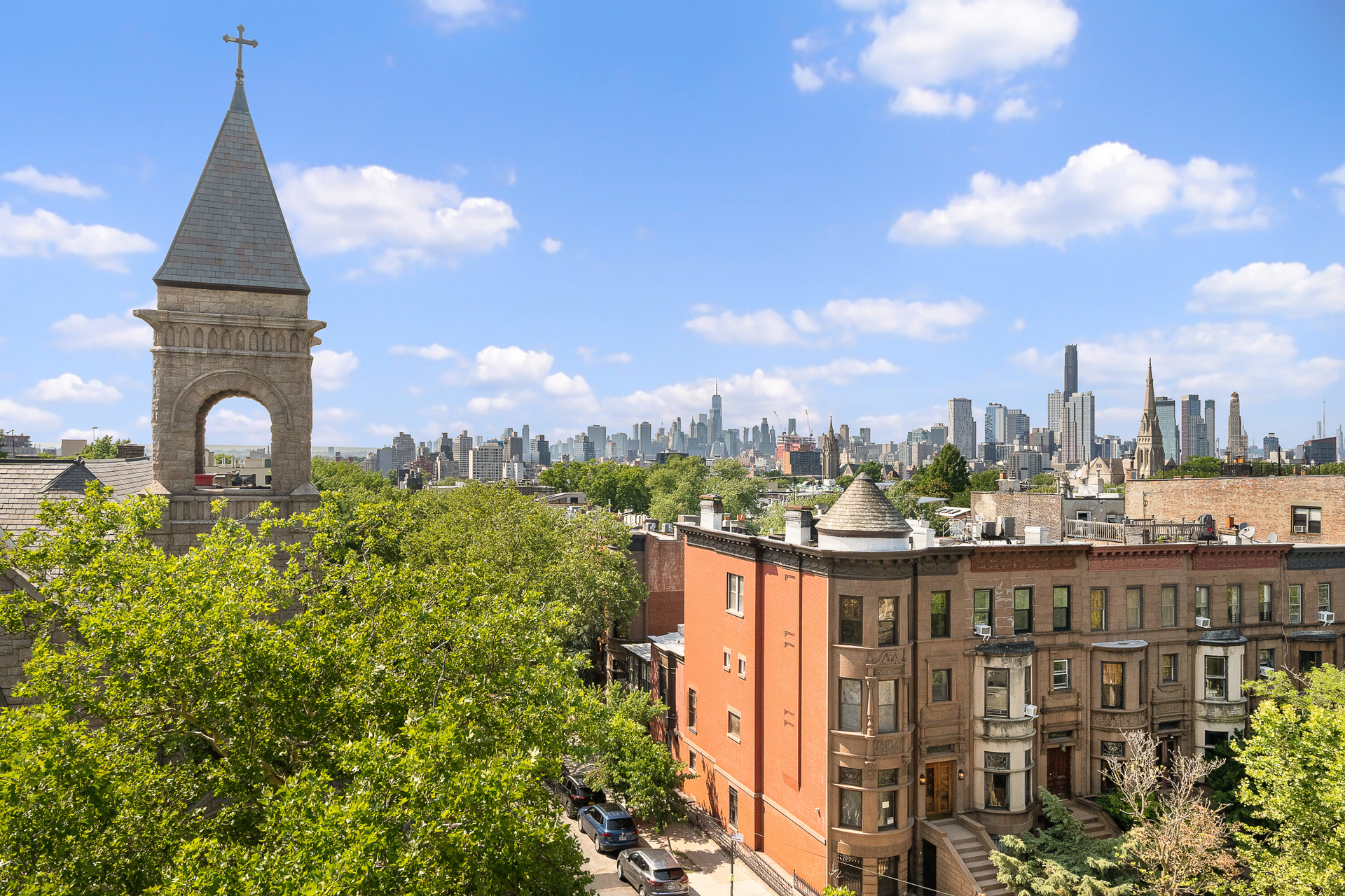 582 2ND Street 4