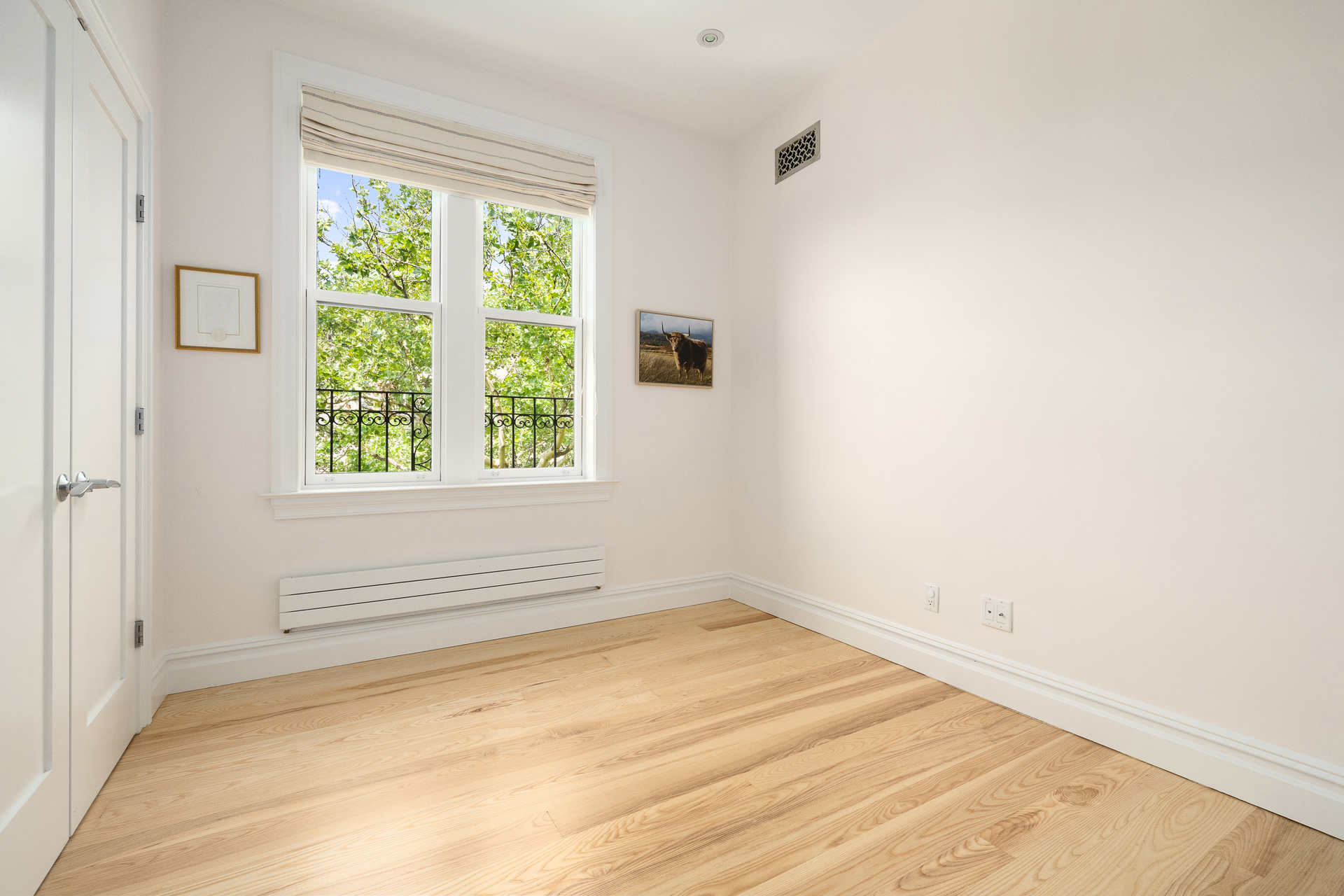 582 2ND Street 4