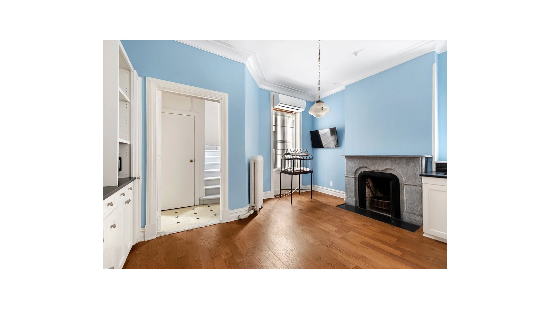 129 E 17TH Street 3