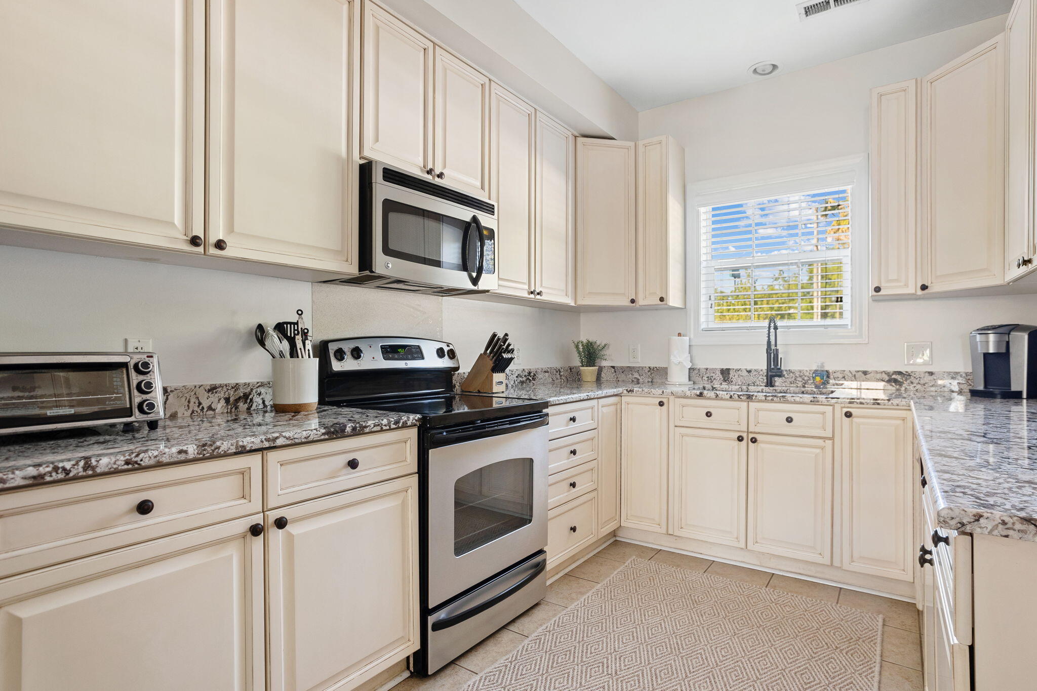 4993 Lake Palmetto Lane