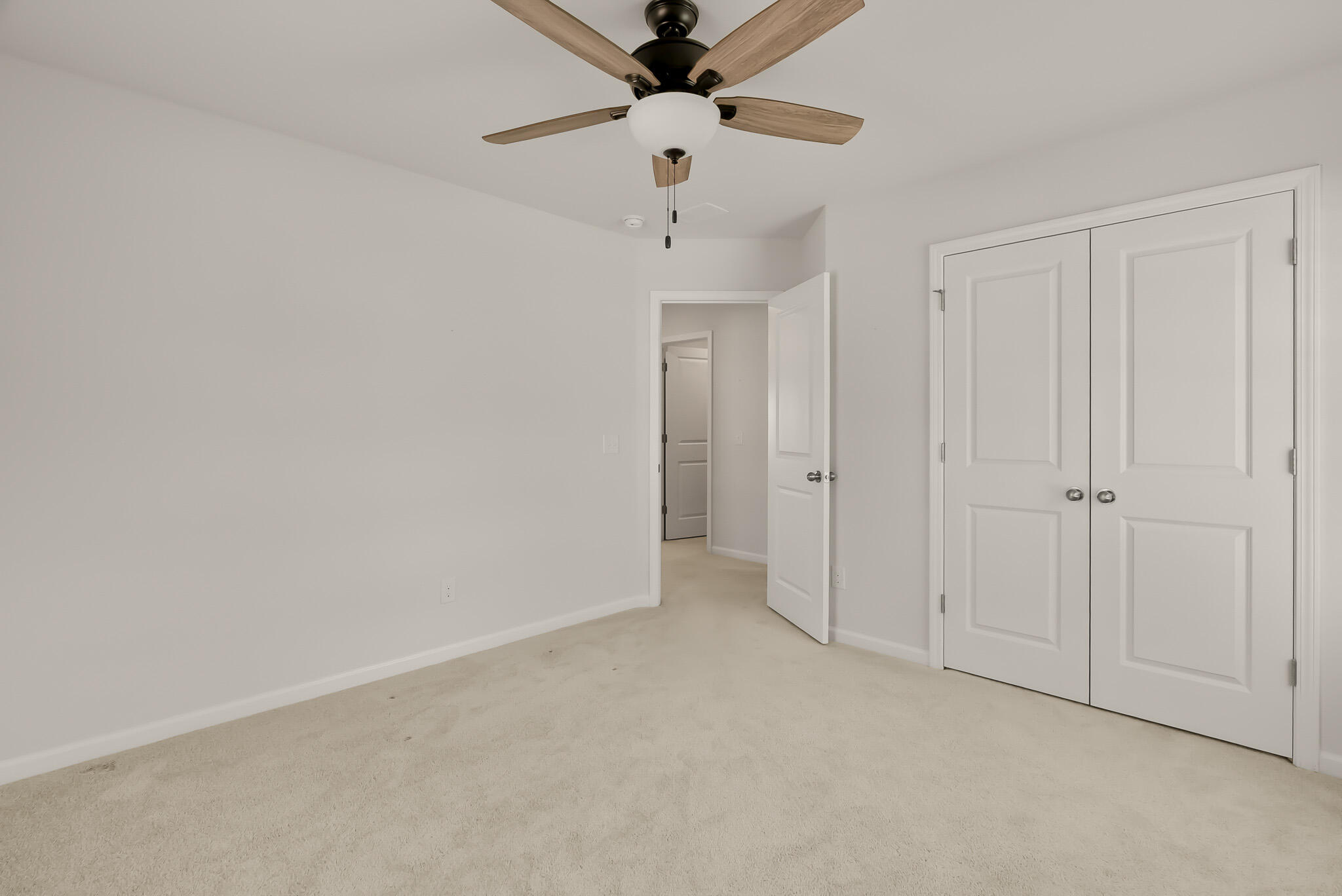 5060 Catfish Loop
