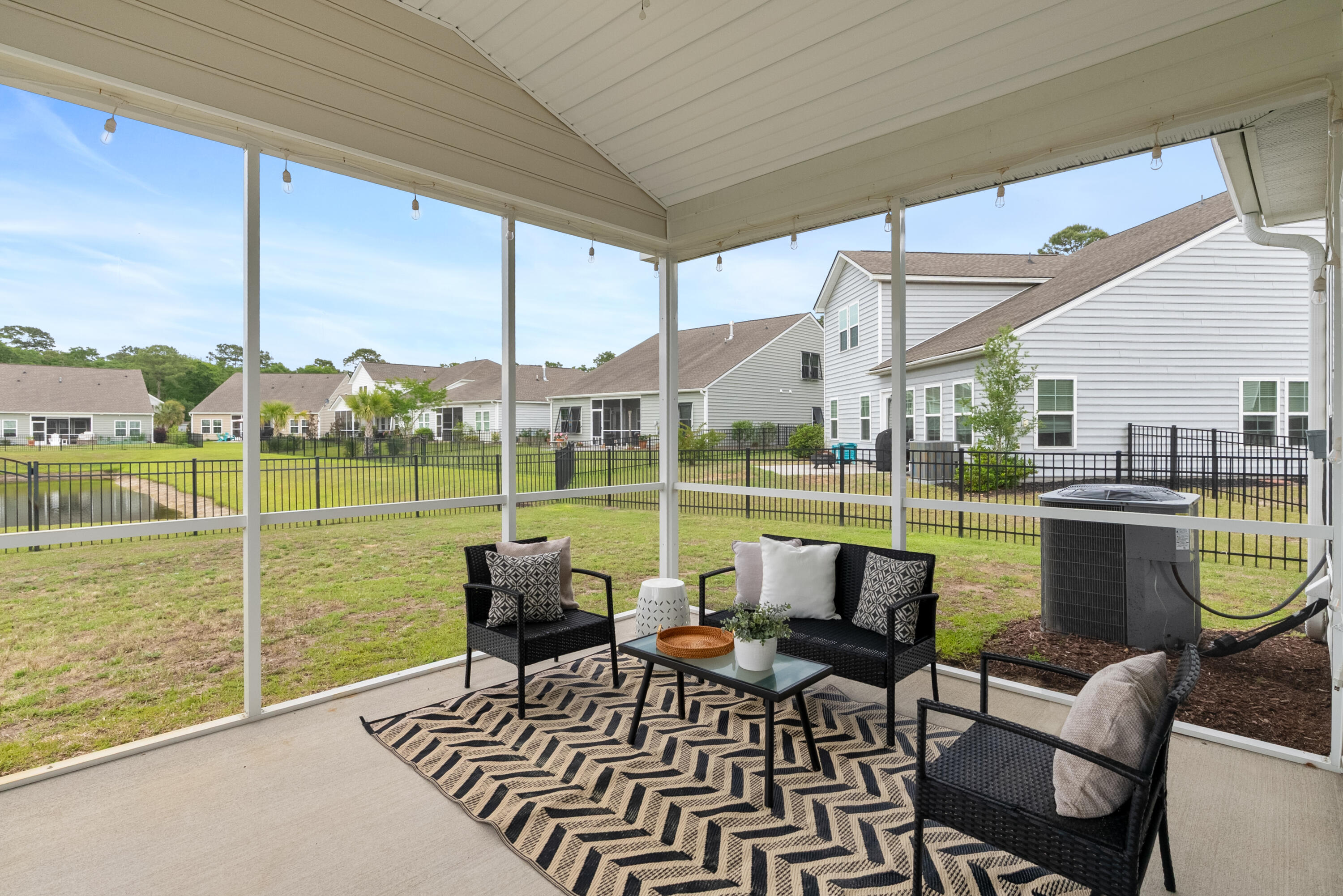 5060 Catfish Loop