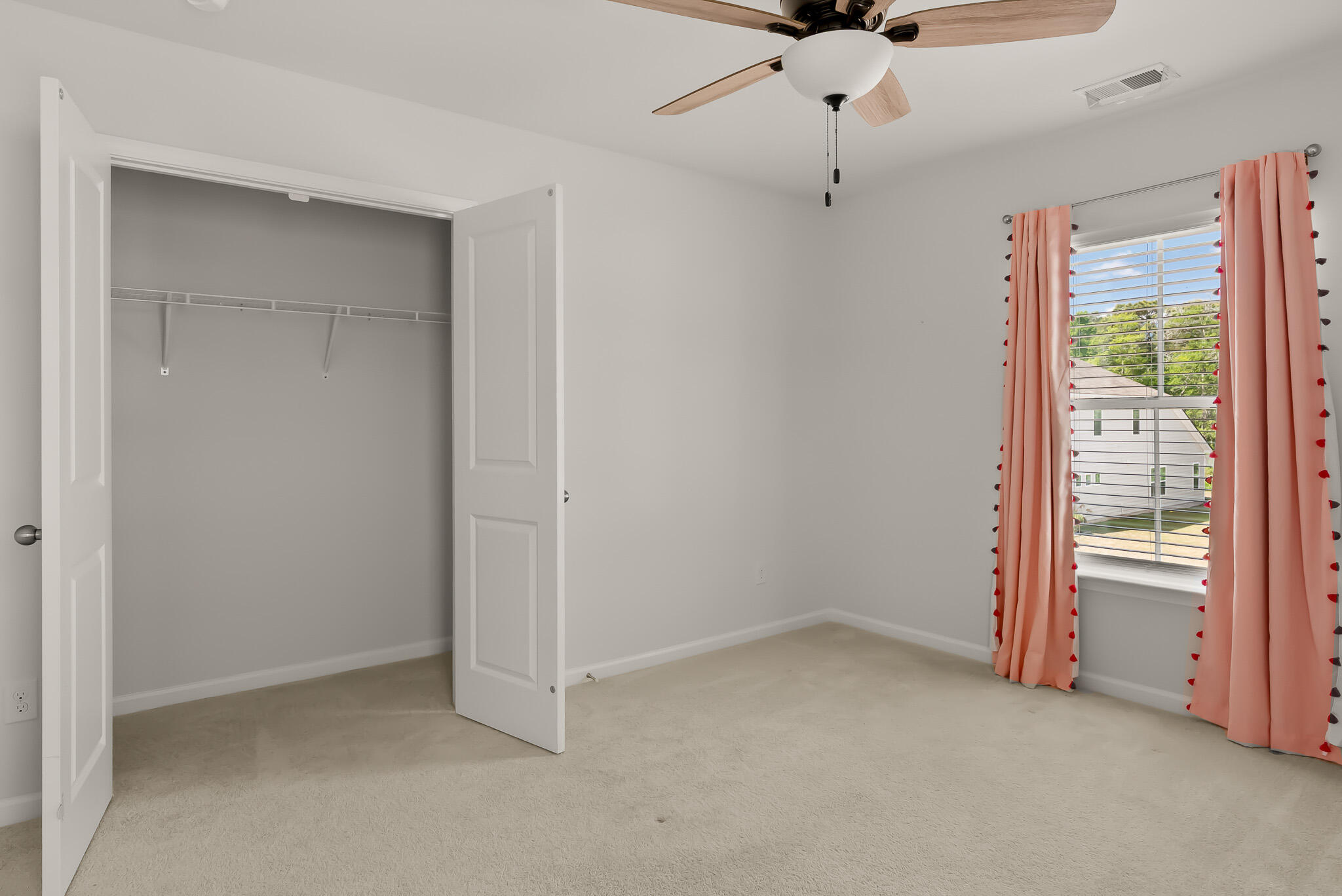 5060 Catfish Loop