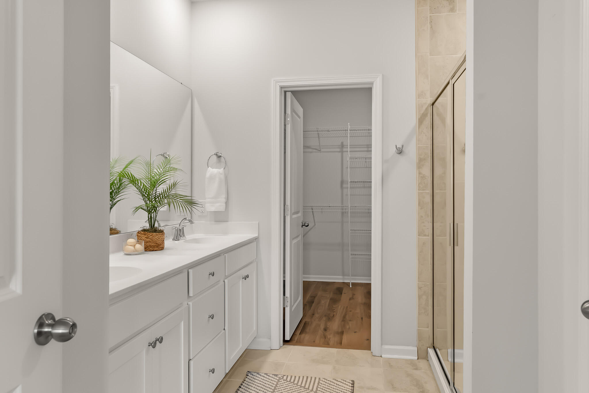 5060 Catfish Loop