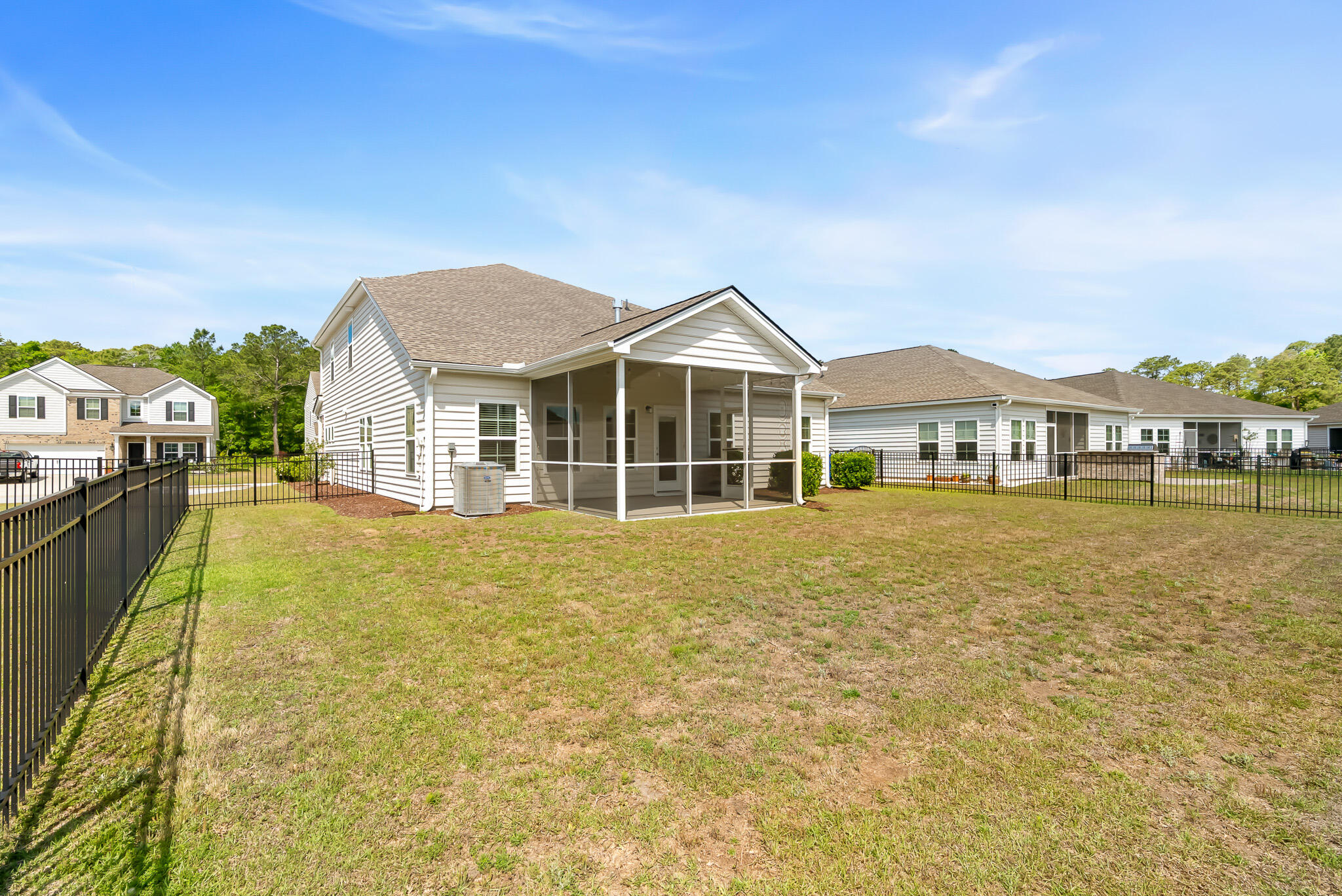 5060 Catfish Loop
