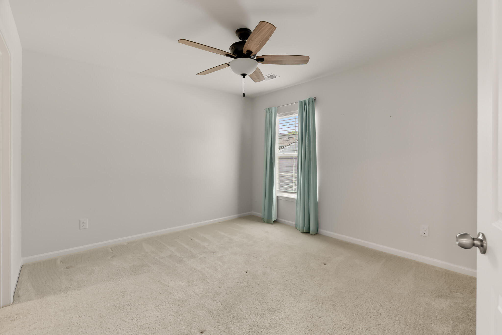 5060 Catfish Loop