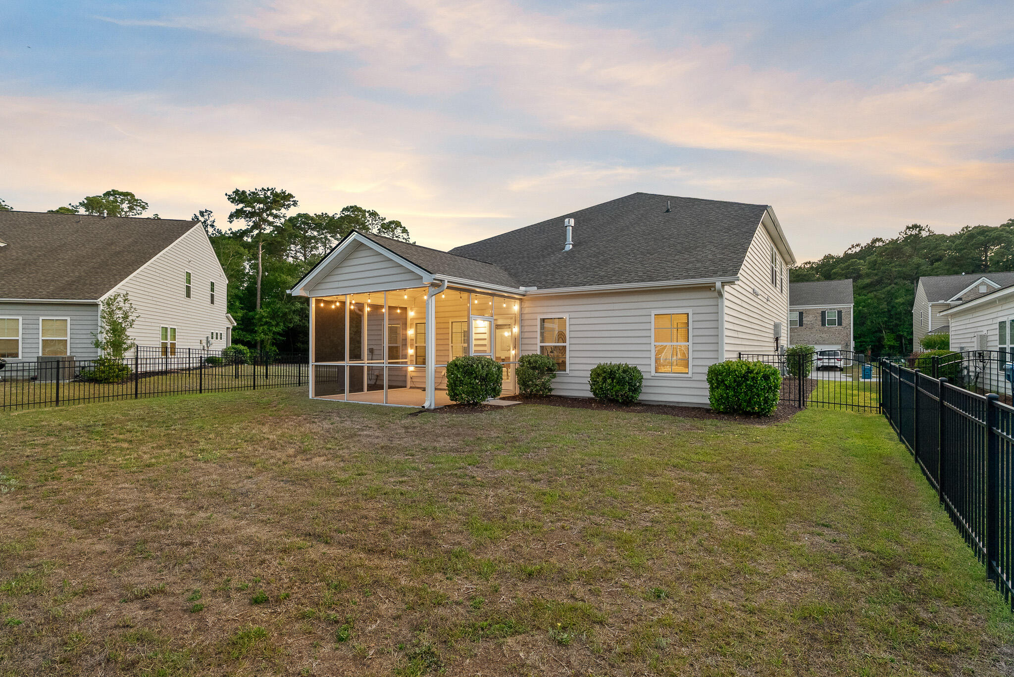 5060 Catfish Loop