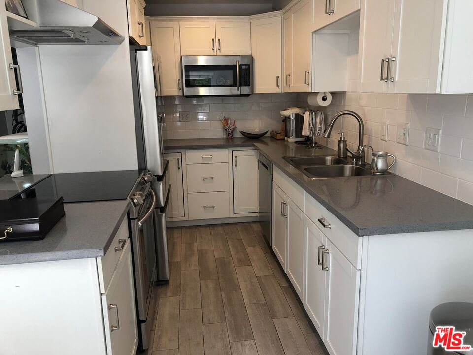 1515 S Beverly Dr Unit: 409