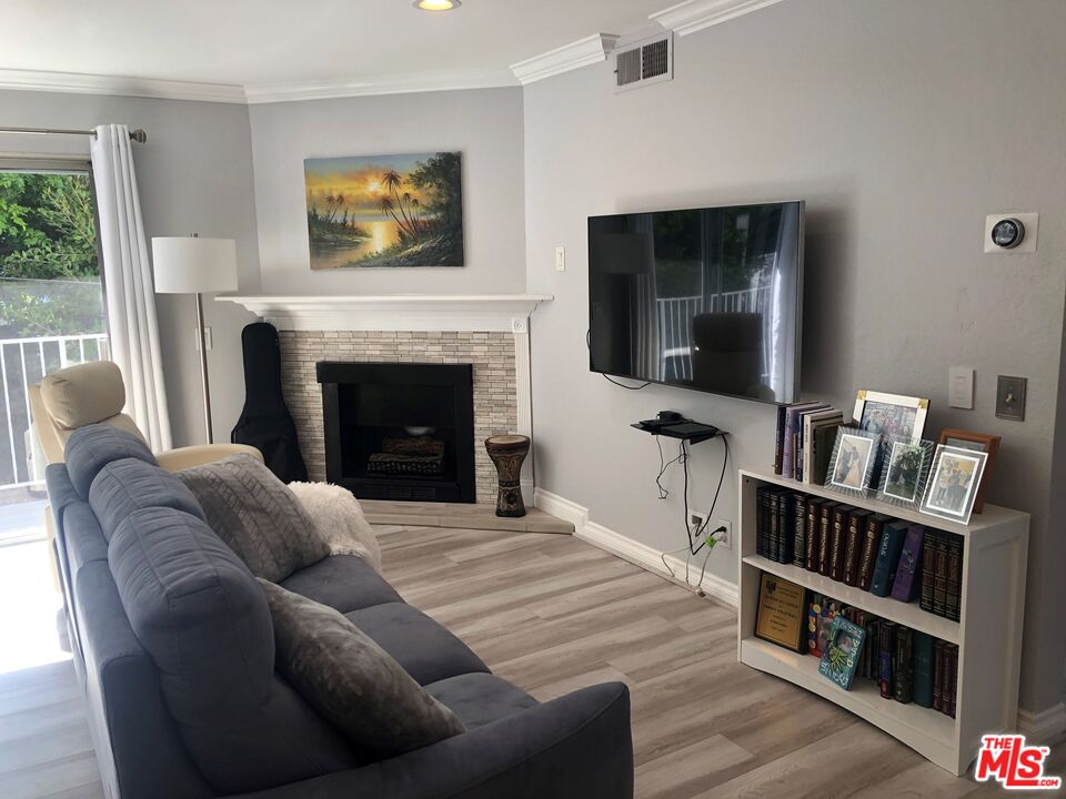 1515 S Beverly Dr Unit: 409