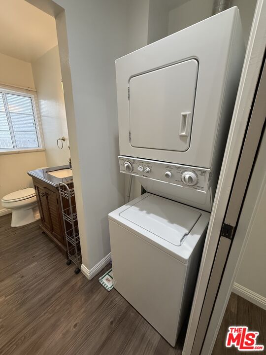 1465 S Durango Ave Unit: 1/2