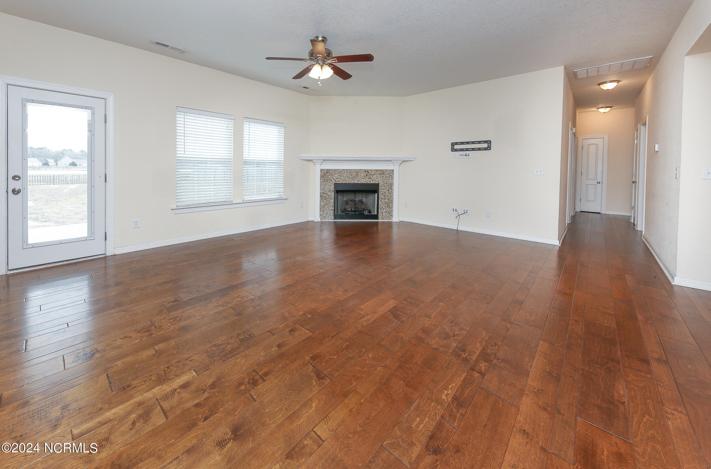 135 Laurel Woods Way
