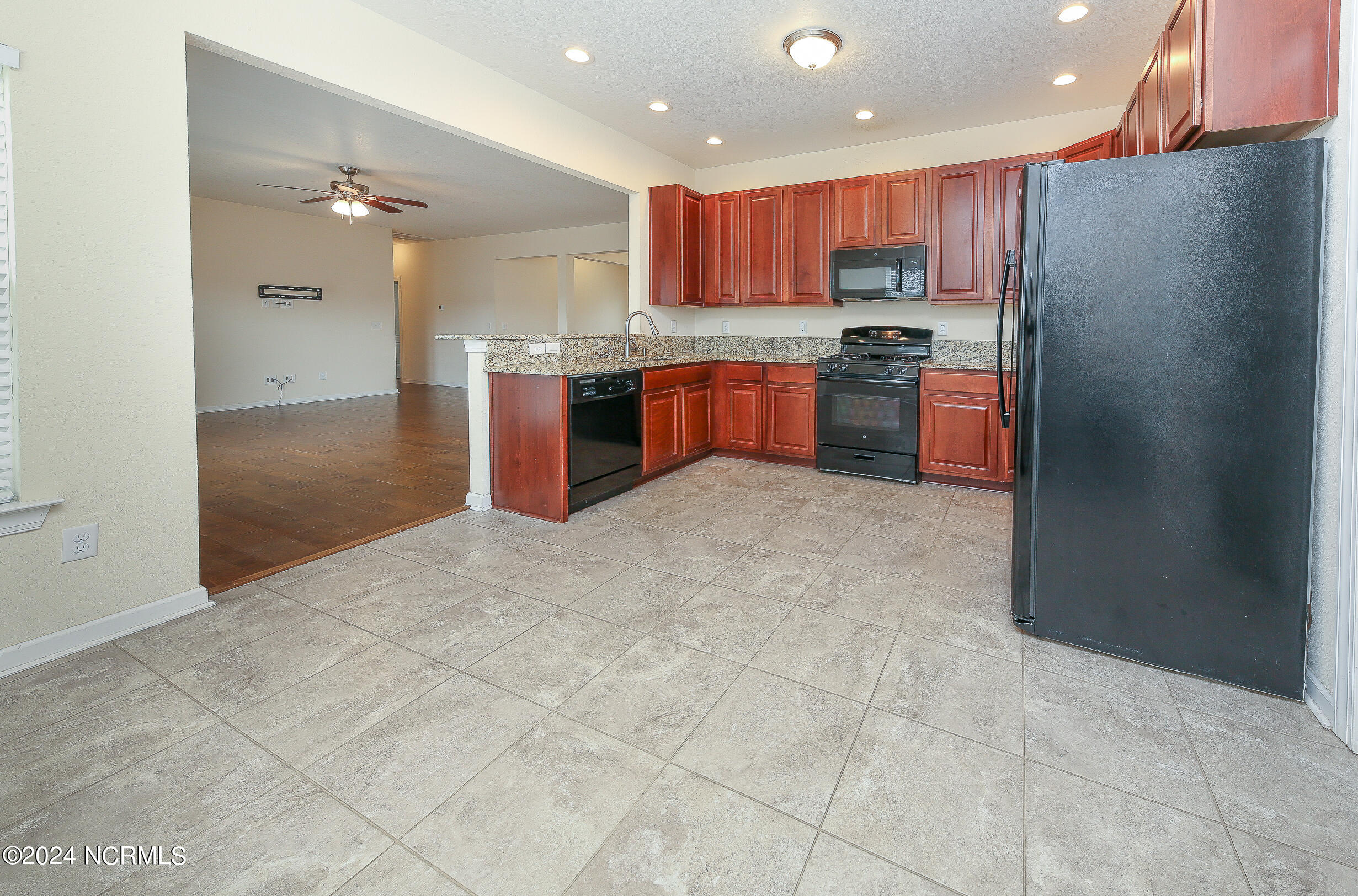 135 Laurel Woods Way