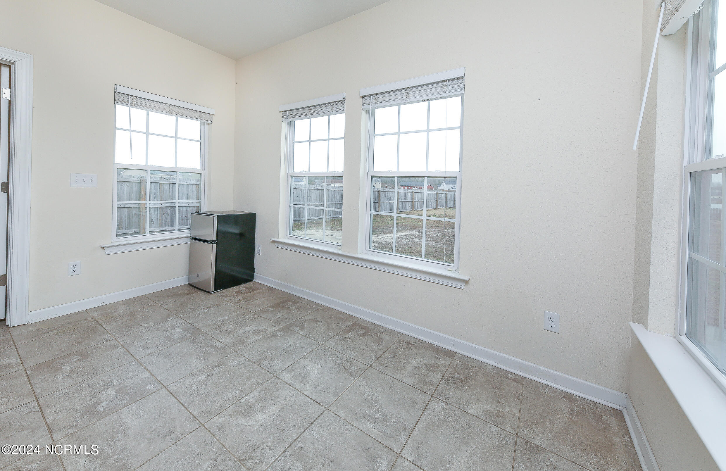 135 Laurel Woods Way