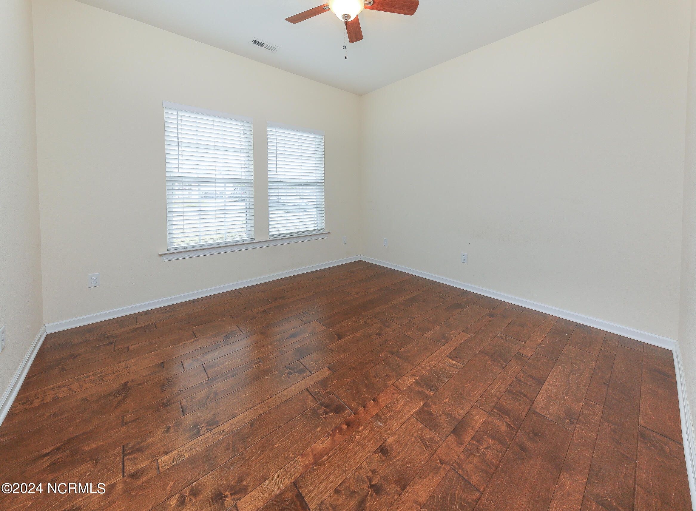 135 Laurel Woods Way