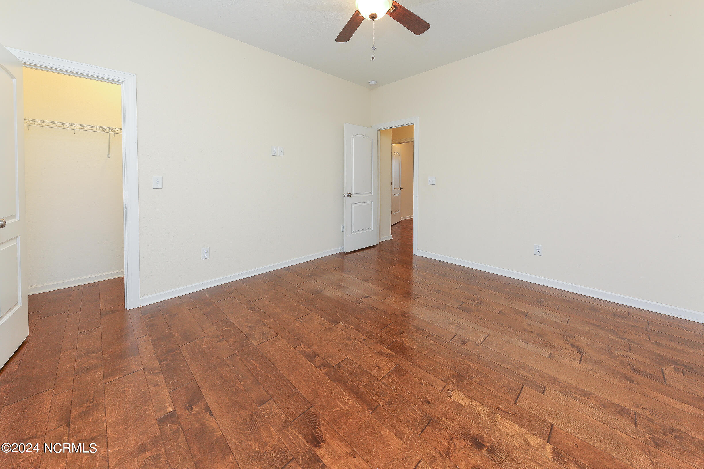 135 Laurel Woods Way
