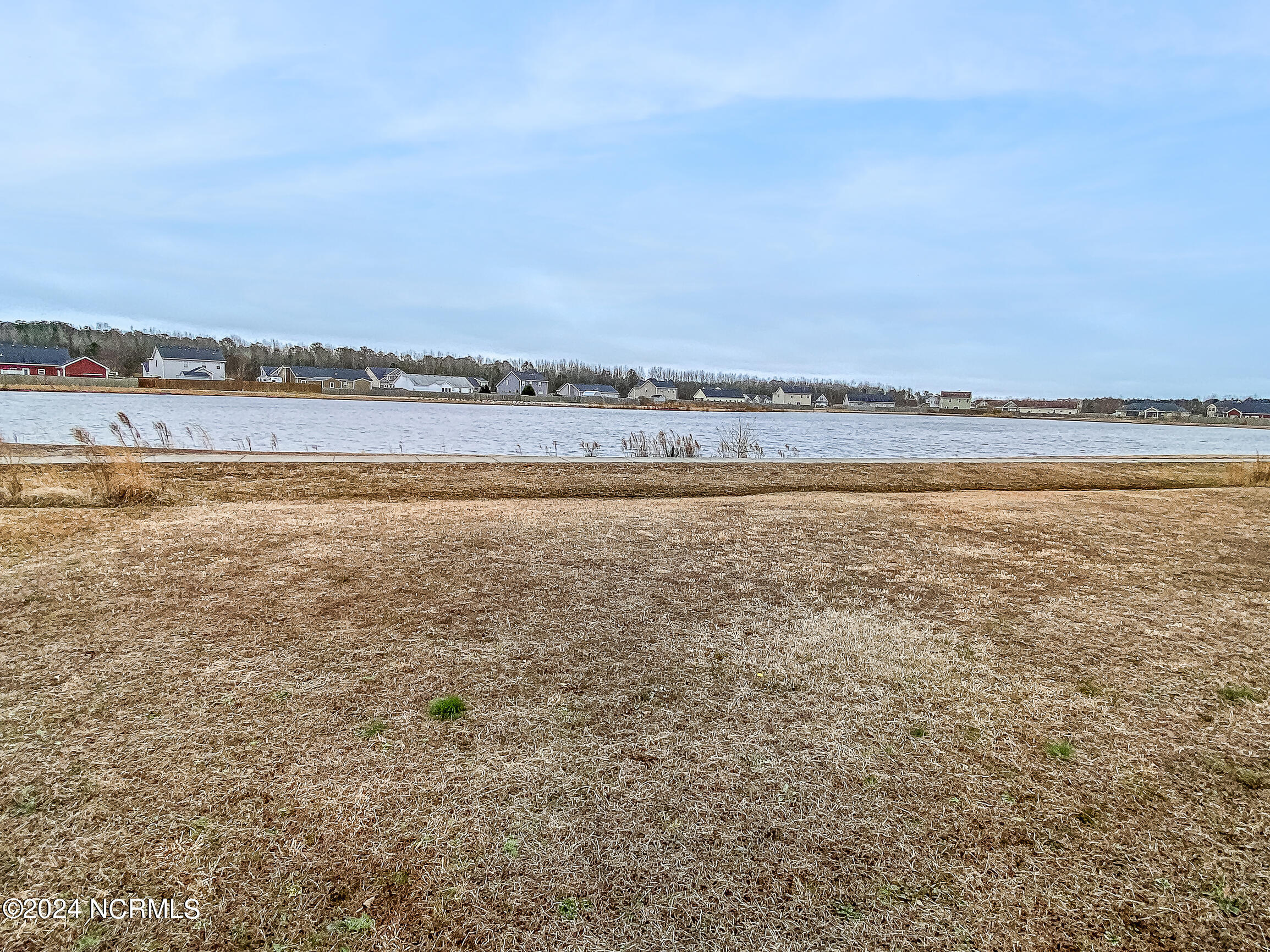 135 Laurel Woods Way