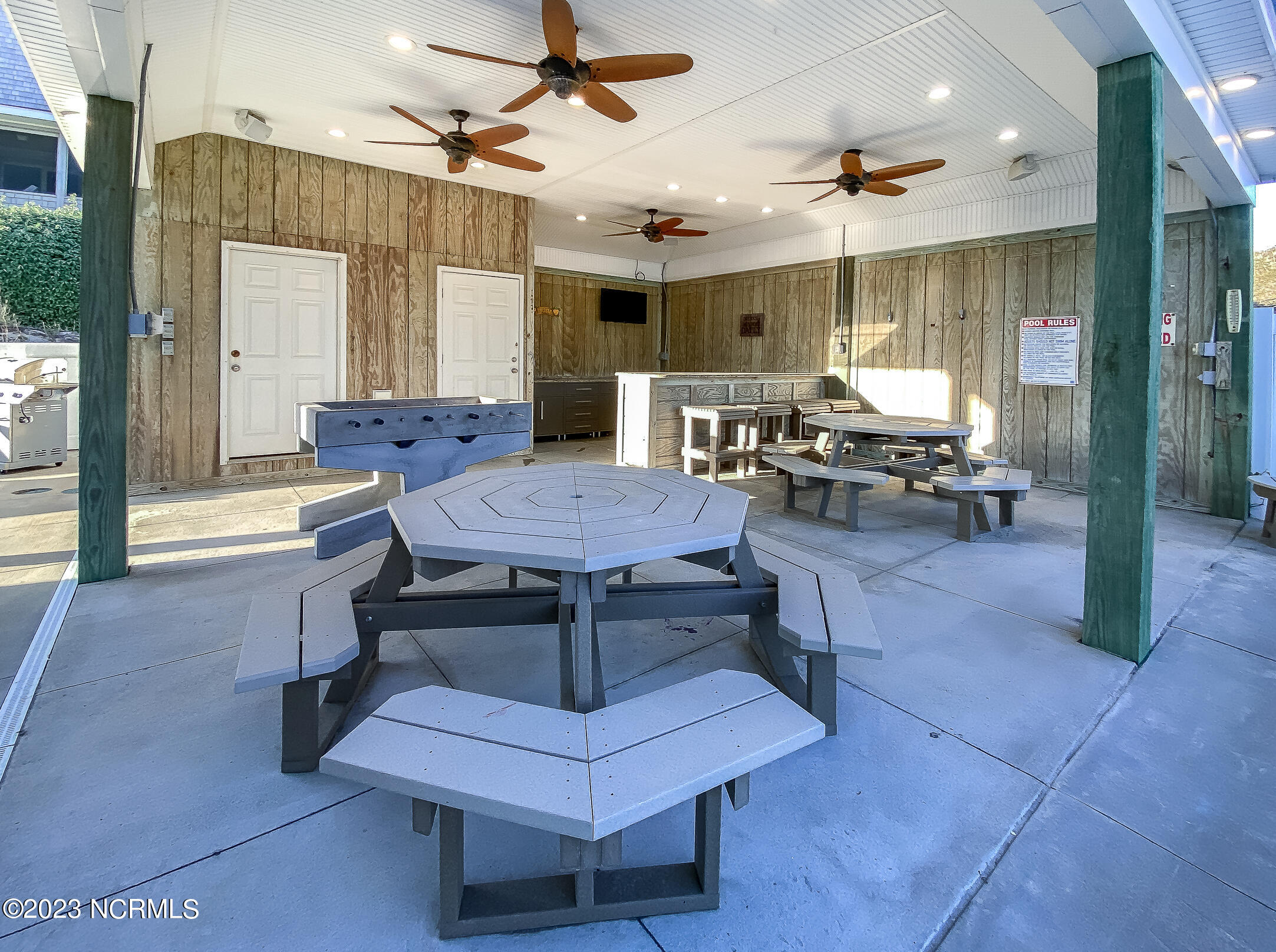 1001 Lighthouse Drive