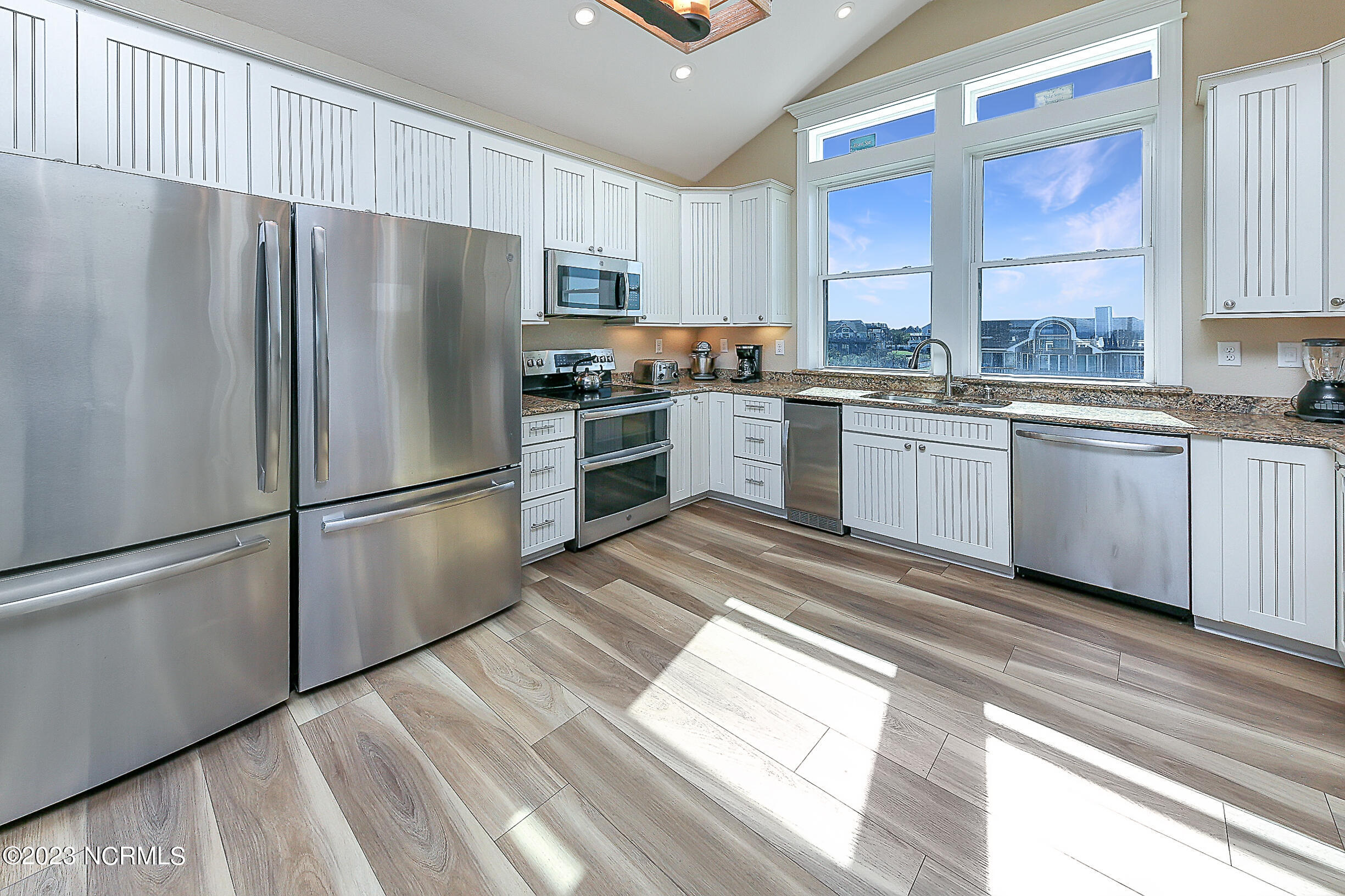 1001 Lighthouse Drive