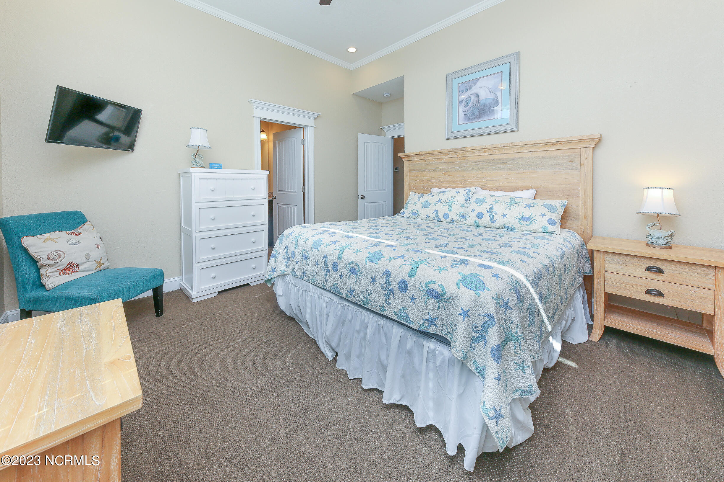 1001 Lighthouse Drive