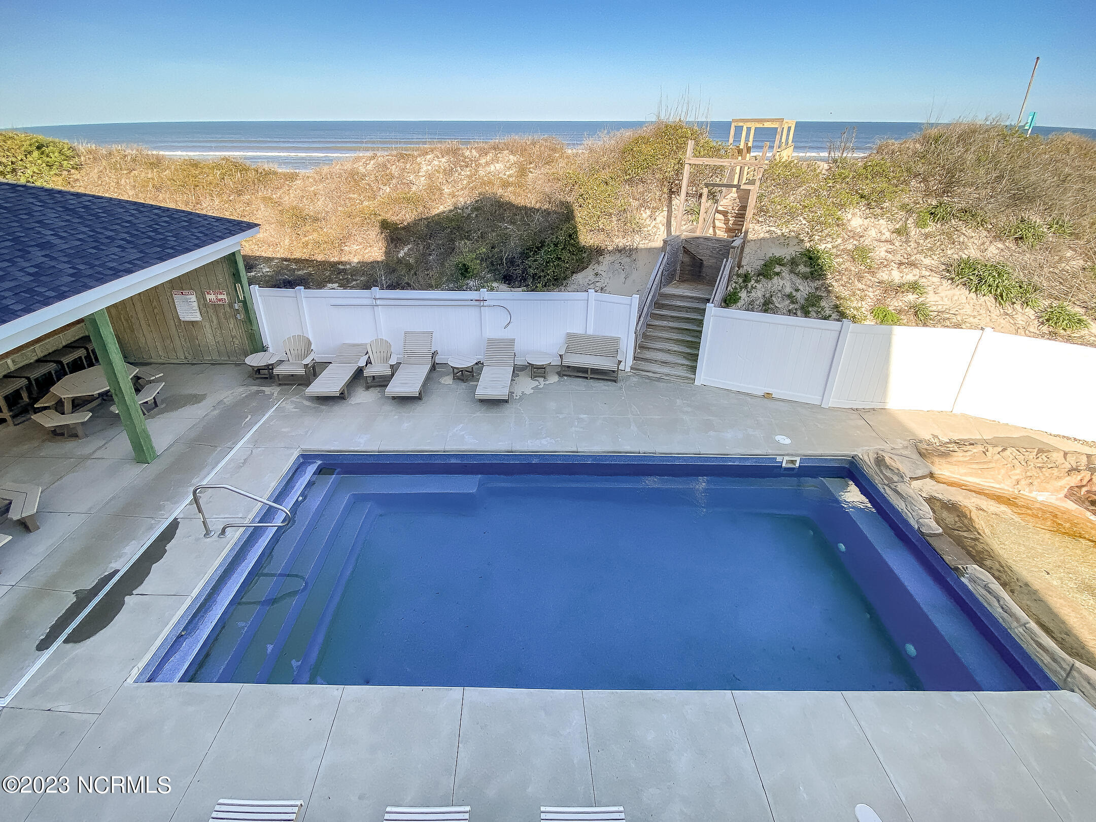 1001 Lighthouse Drive