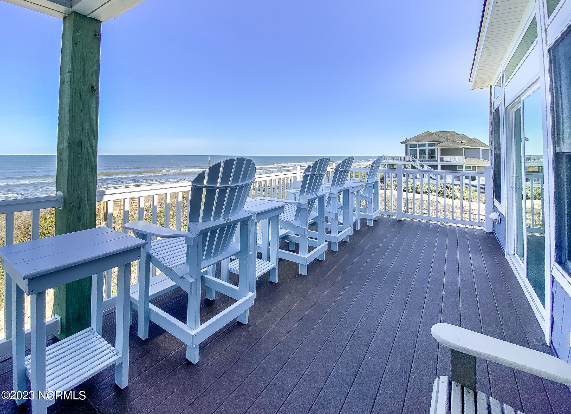 1001 Lighthouse Drive