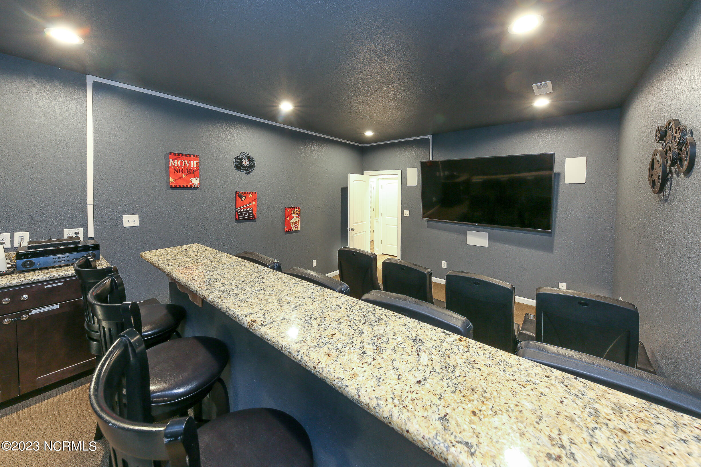 1001 Lighthouse Drive