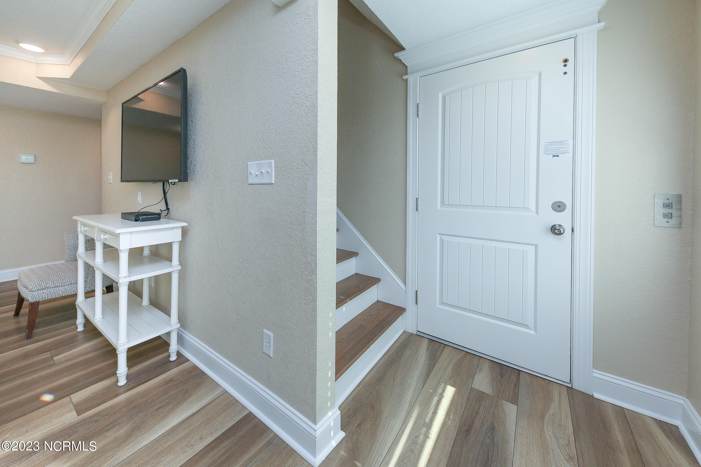 1001 Lighthouse Drive