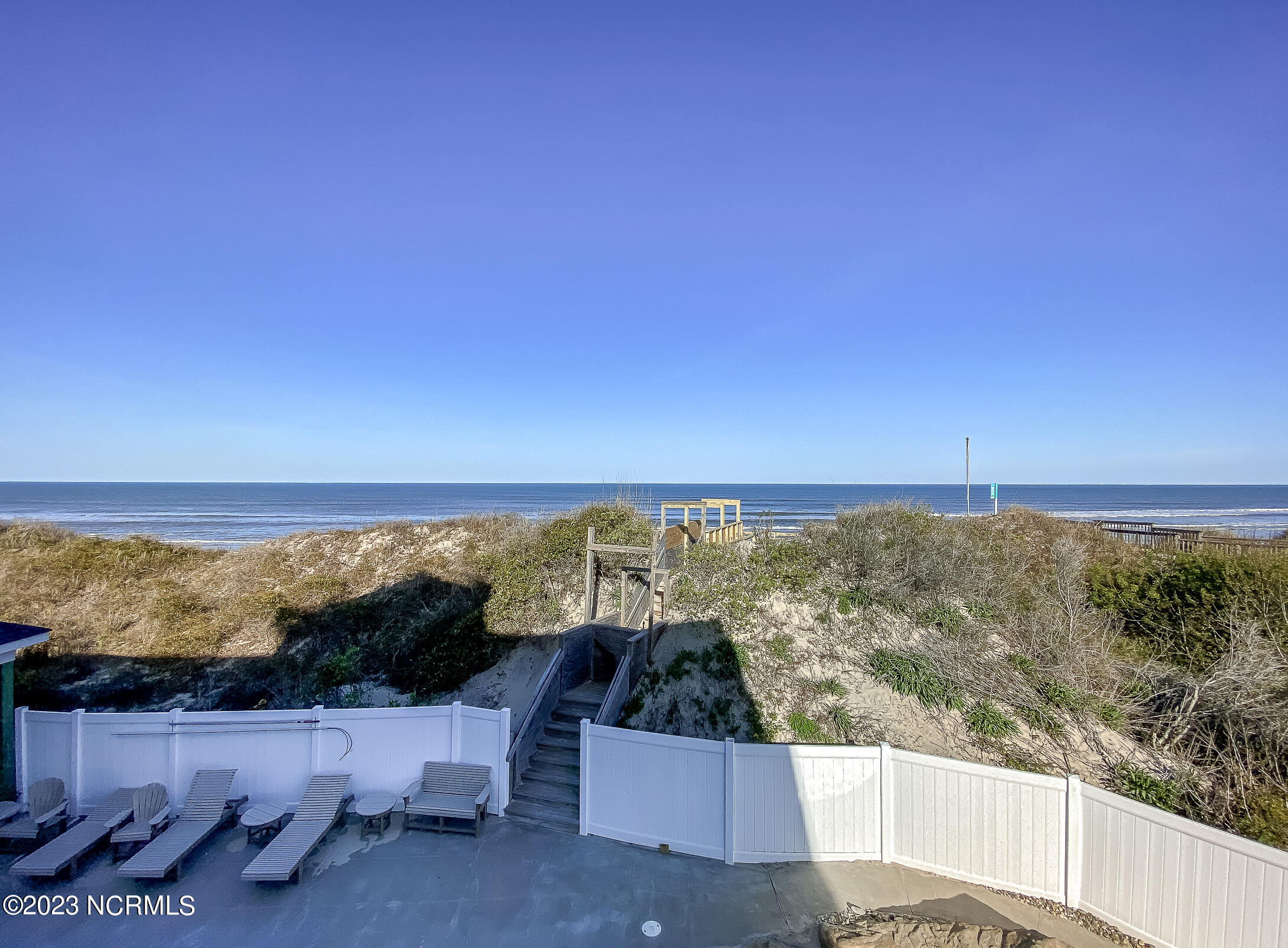 1001 Lighthouse Drive