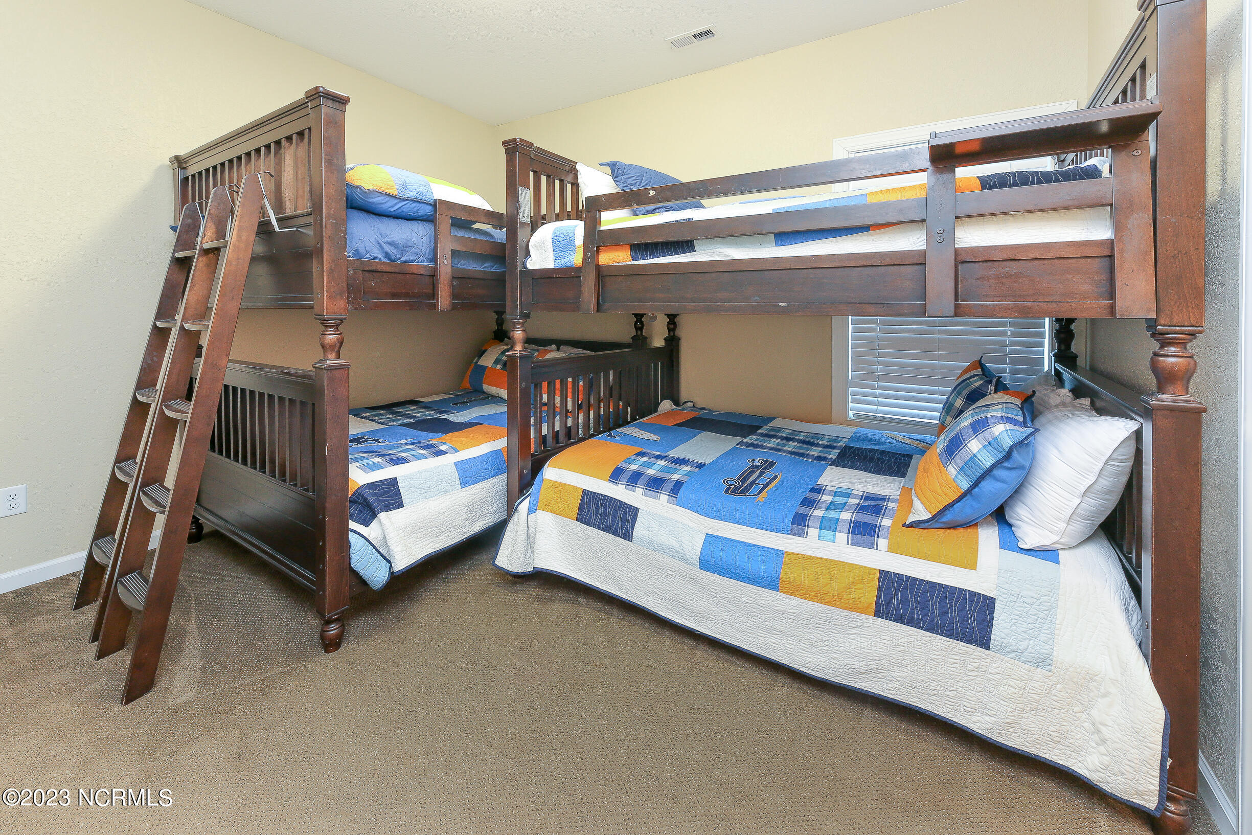 1001 Lighthouse Drive