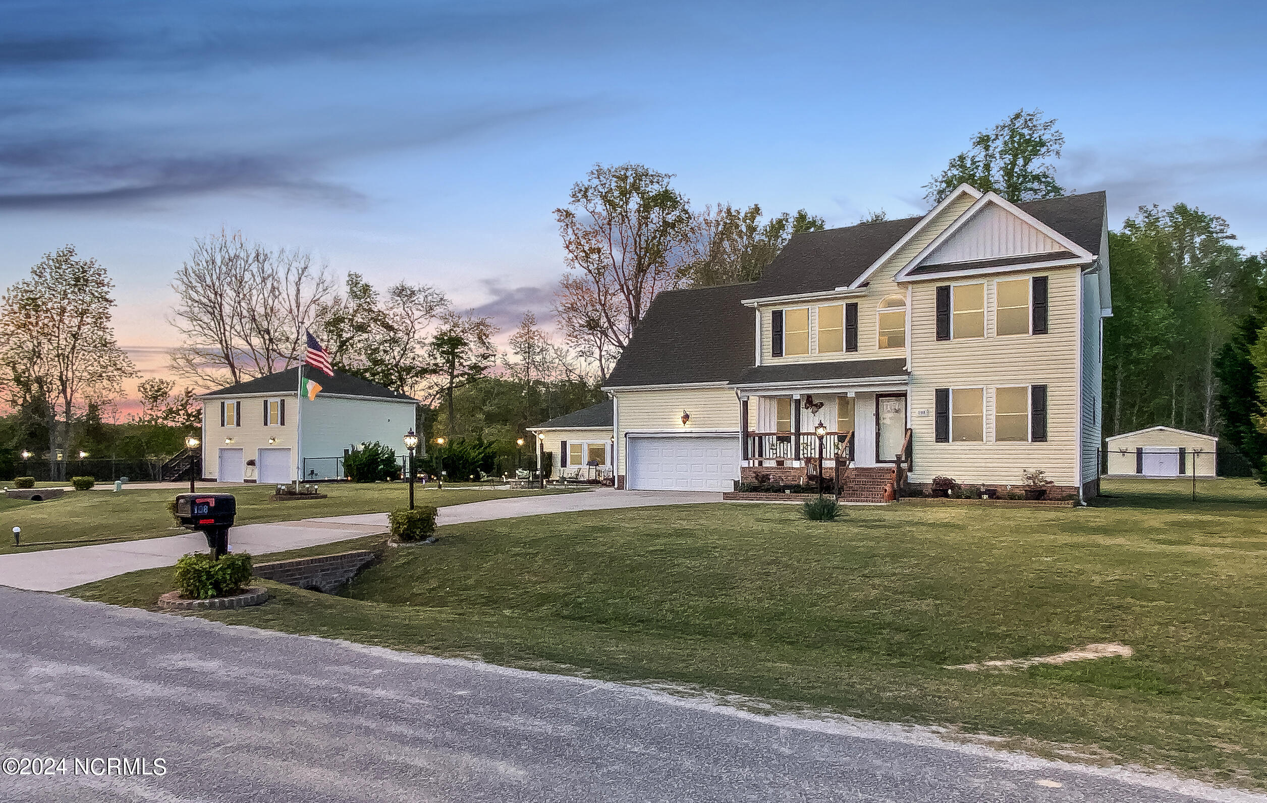 108 Chickadee Street