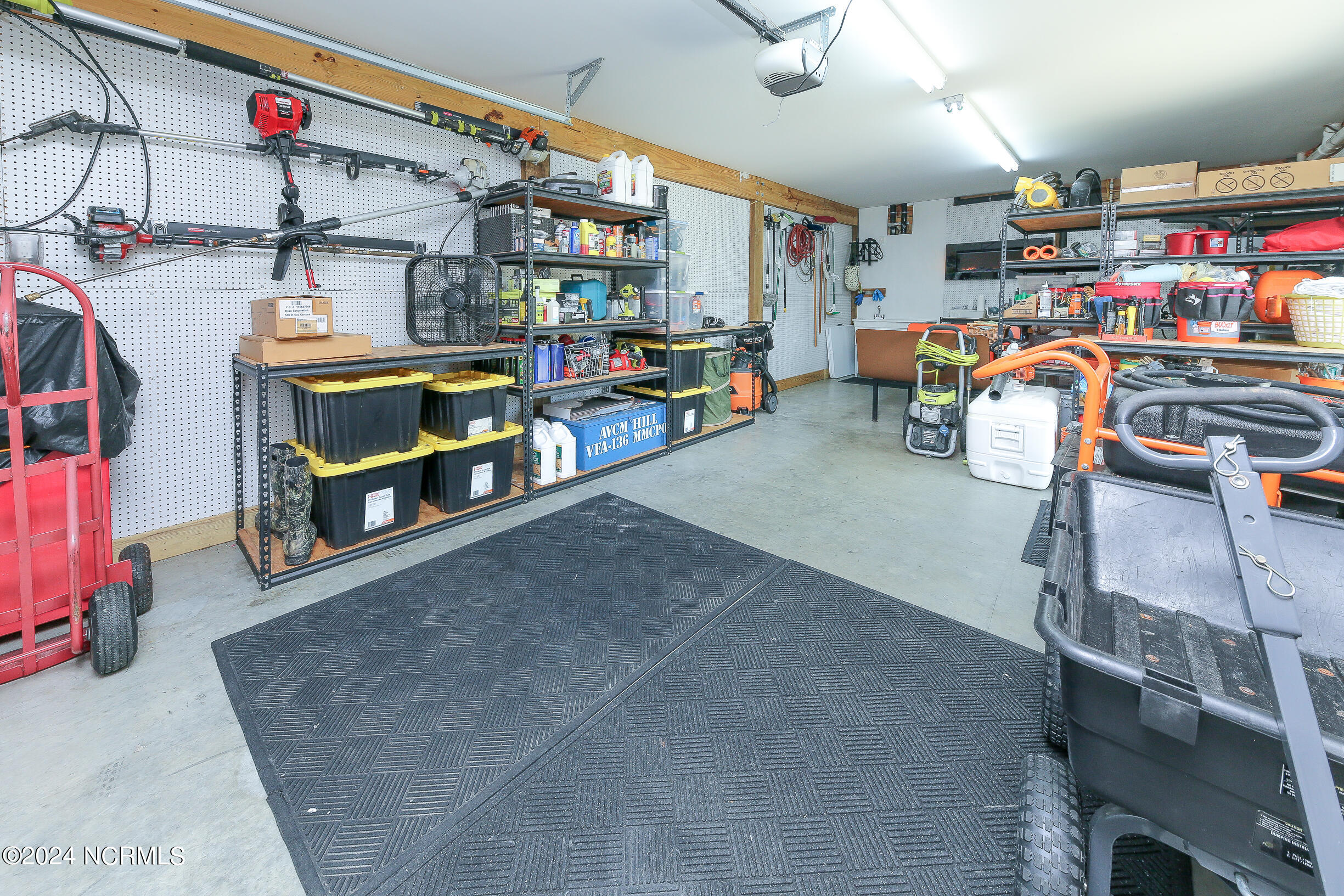 108 Chickadee Street