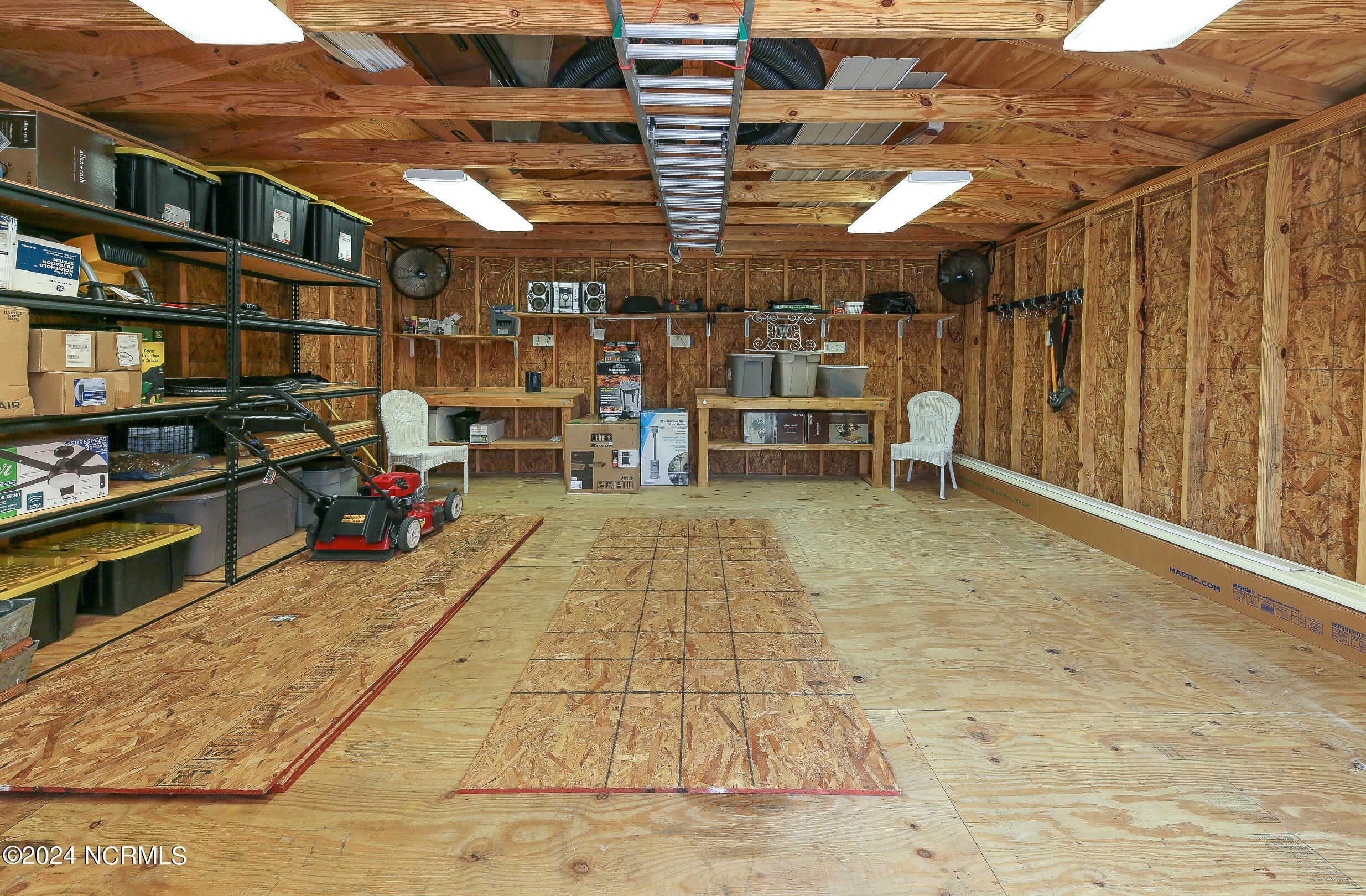 108 Chickadee Street