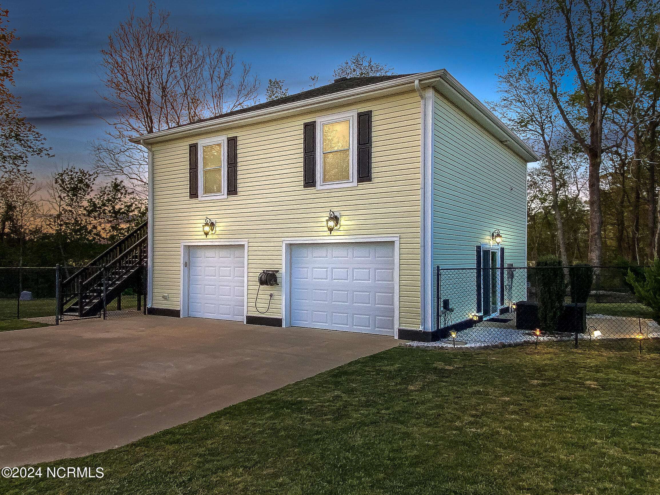 108 Chickadee Street