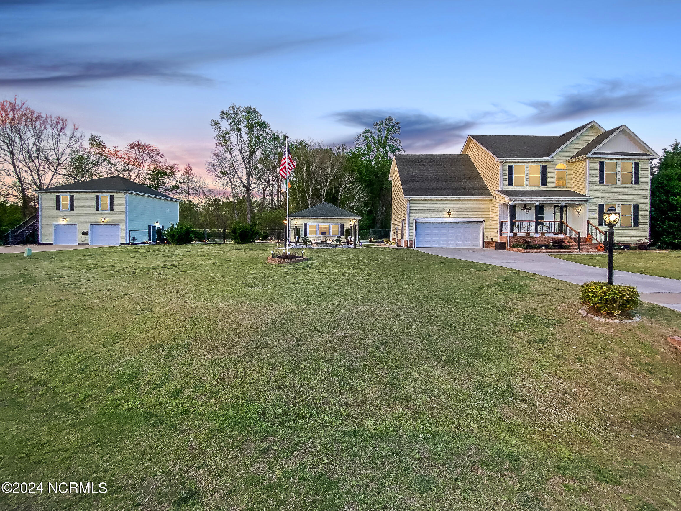 108 Chickadee Street