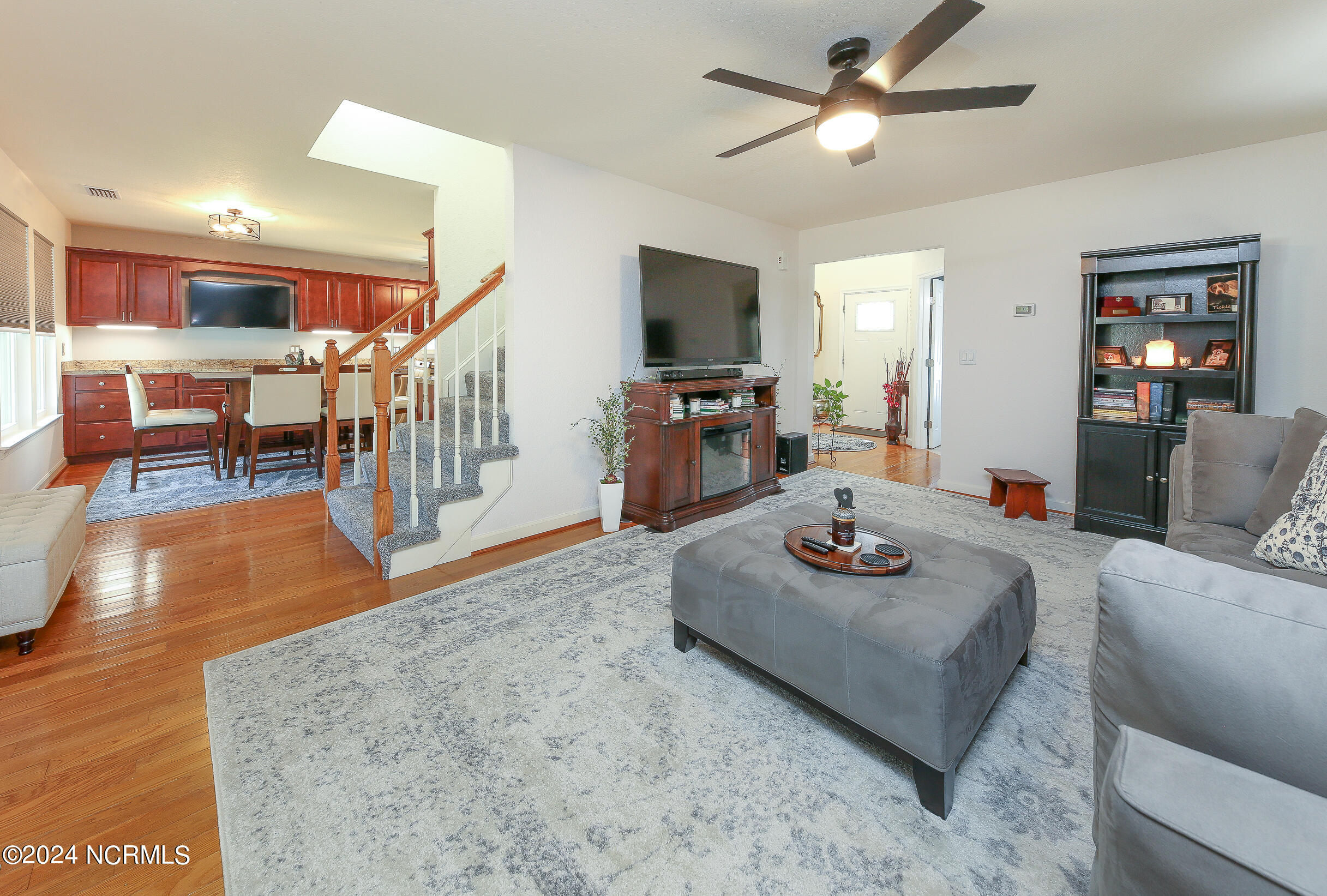 108 Chickadee Street