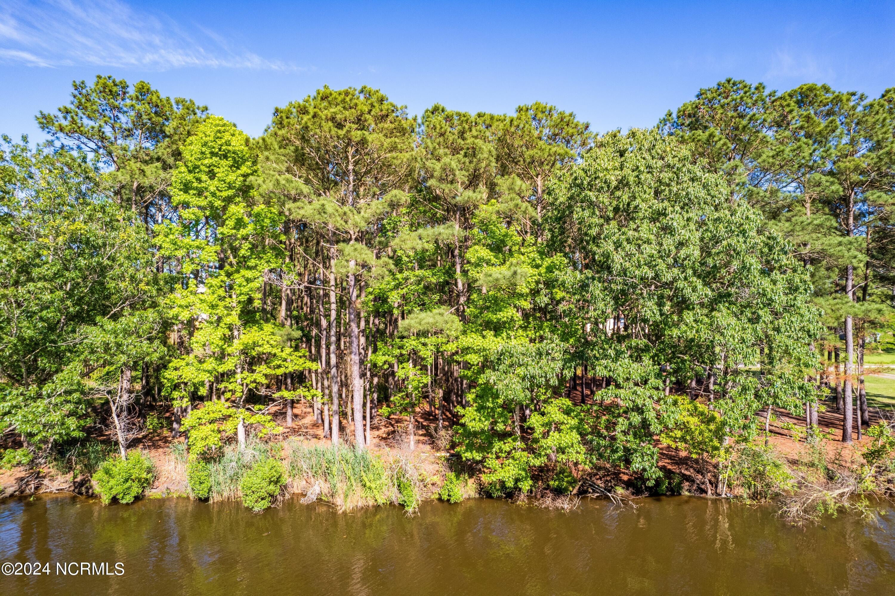 104 Blue Heron Road