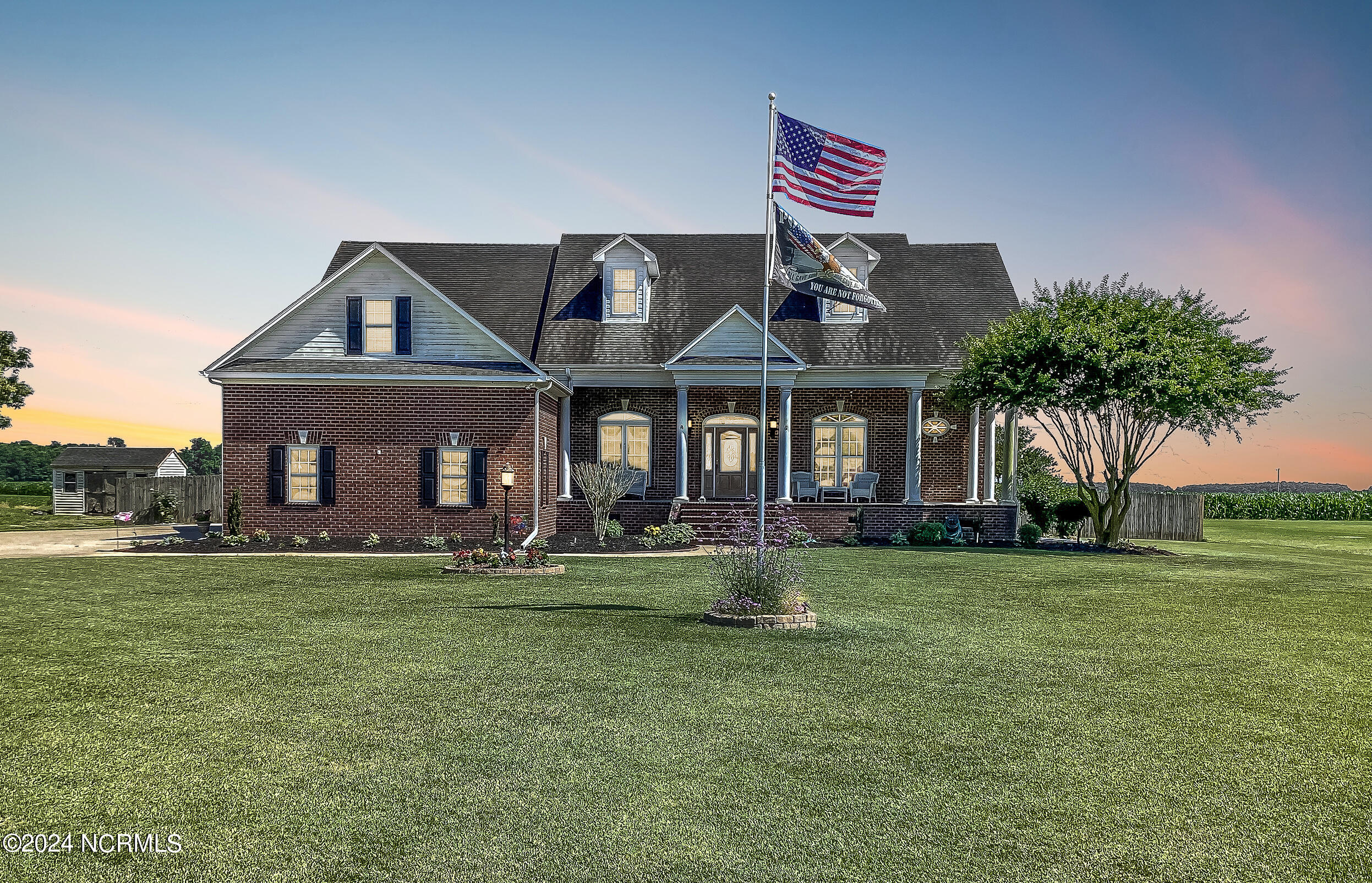 318 Highway 34 N