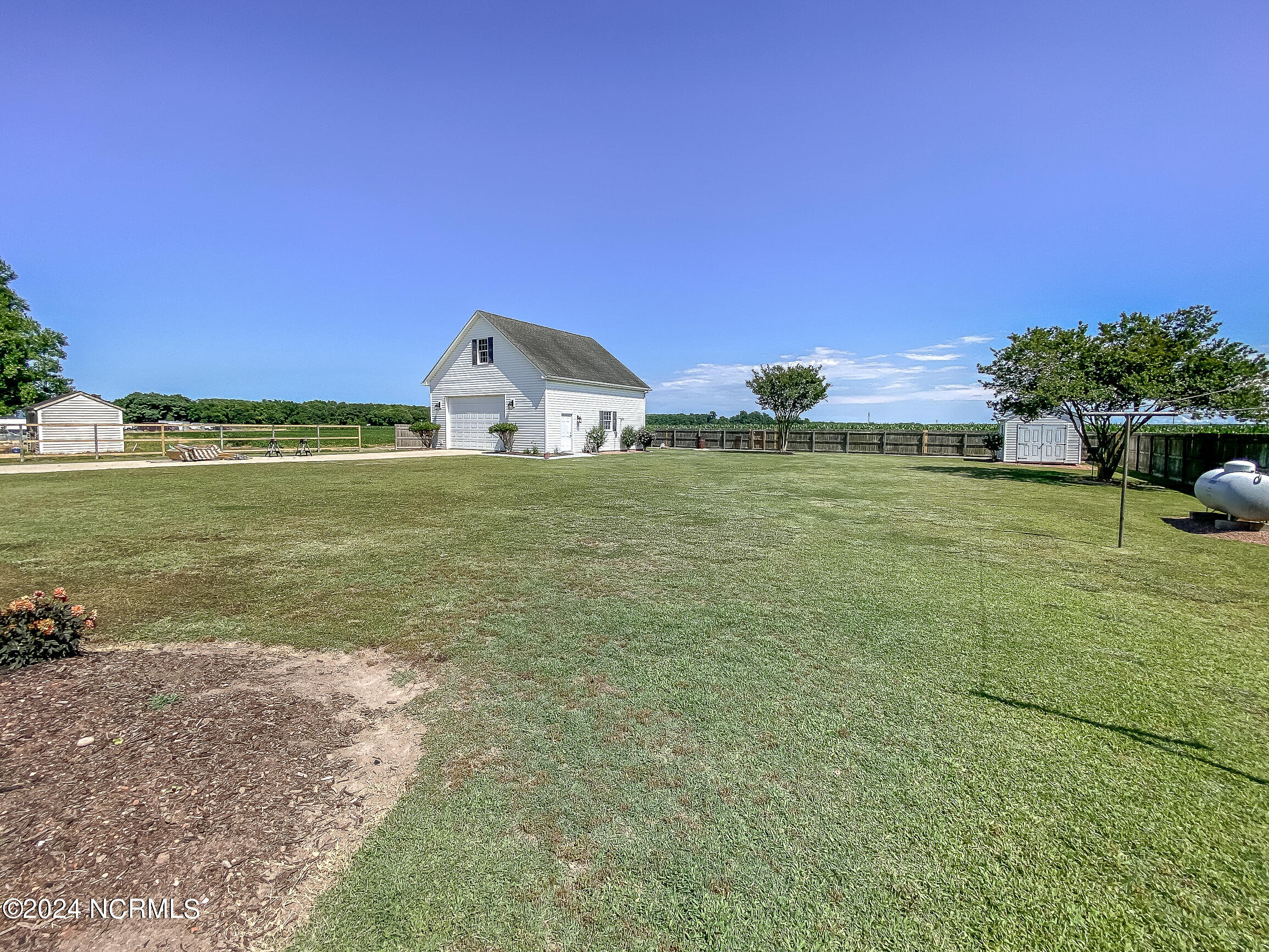 318 Highway 34 N